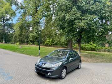 1.6i 16v Sporty Pack