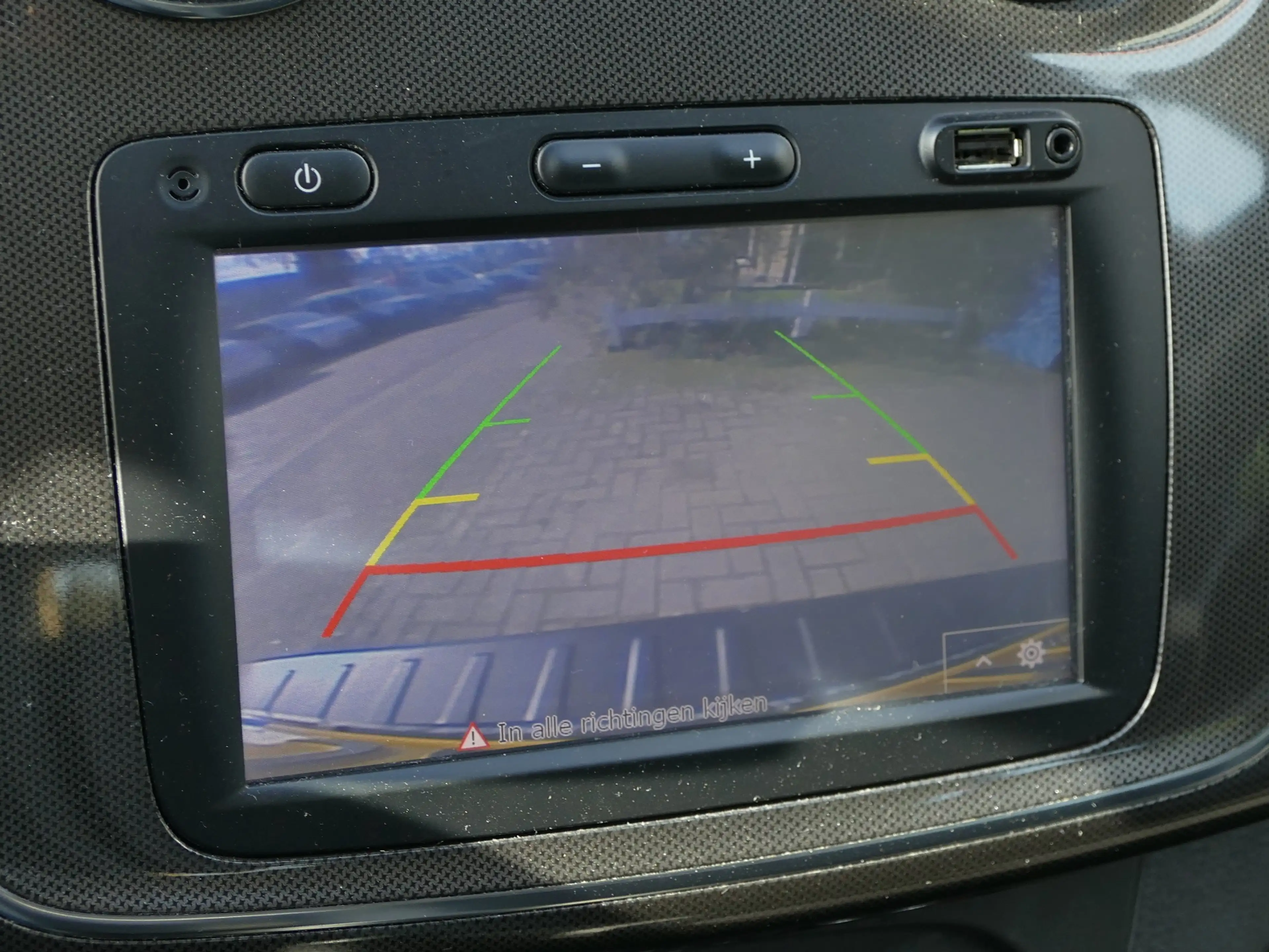 Dacia Logan MCV 0.9 TCe | achteruitrijcamera | airco | navigat — photo 8
