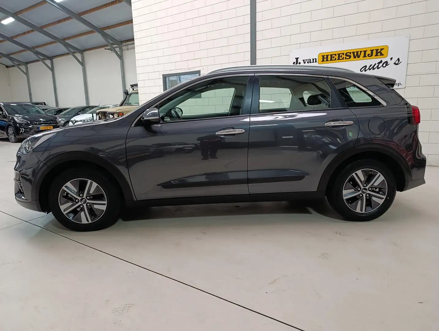 Kia Niro 1.6 GDi Hybrid DynamicLine Gris - 2