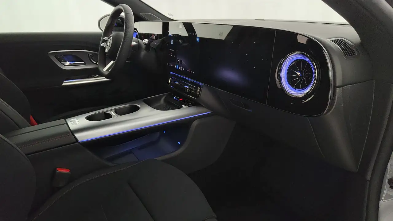 Mercedes-Benz CLA 2026 — фото 15