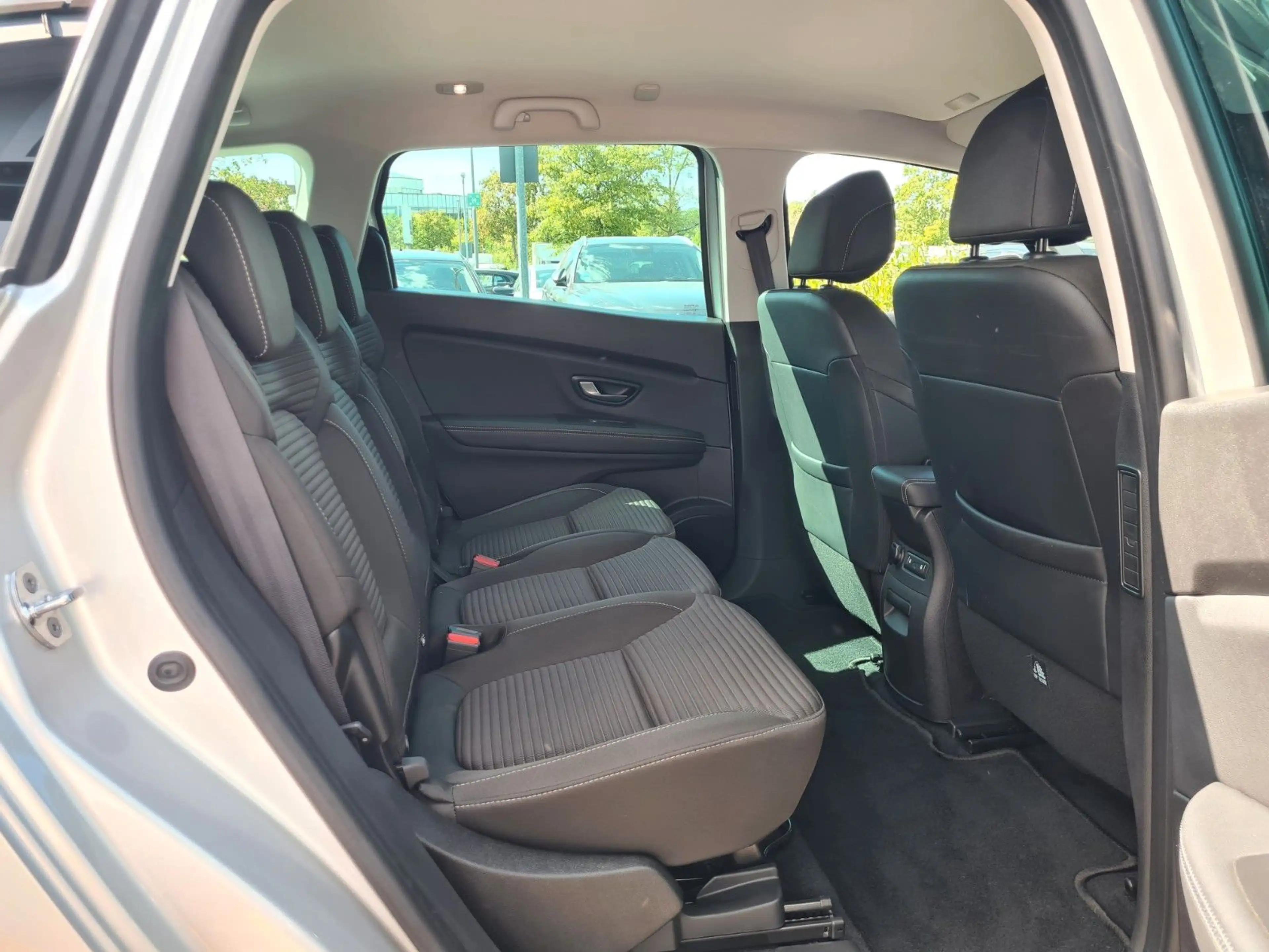 Renault Grand Scenic 1.3 AUT - NAVI - LED - CAM - — photo 14