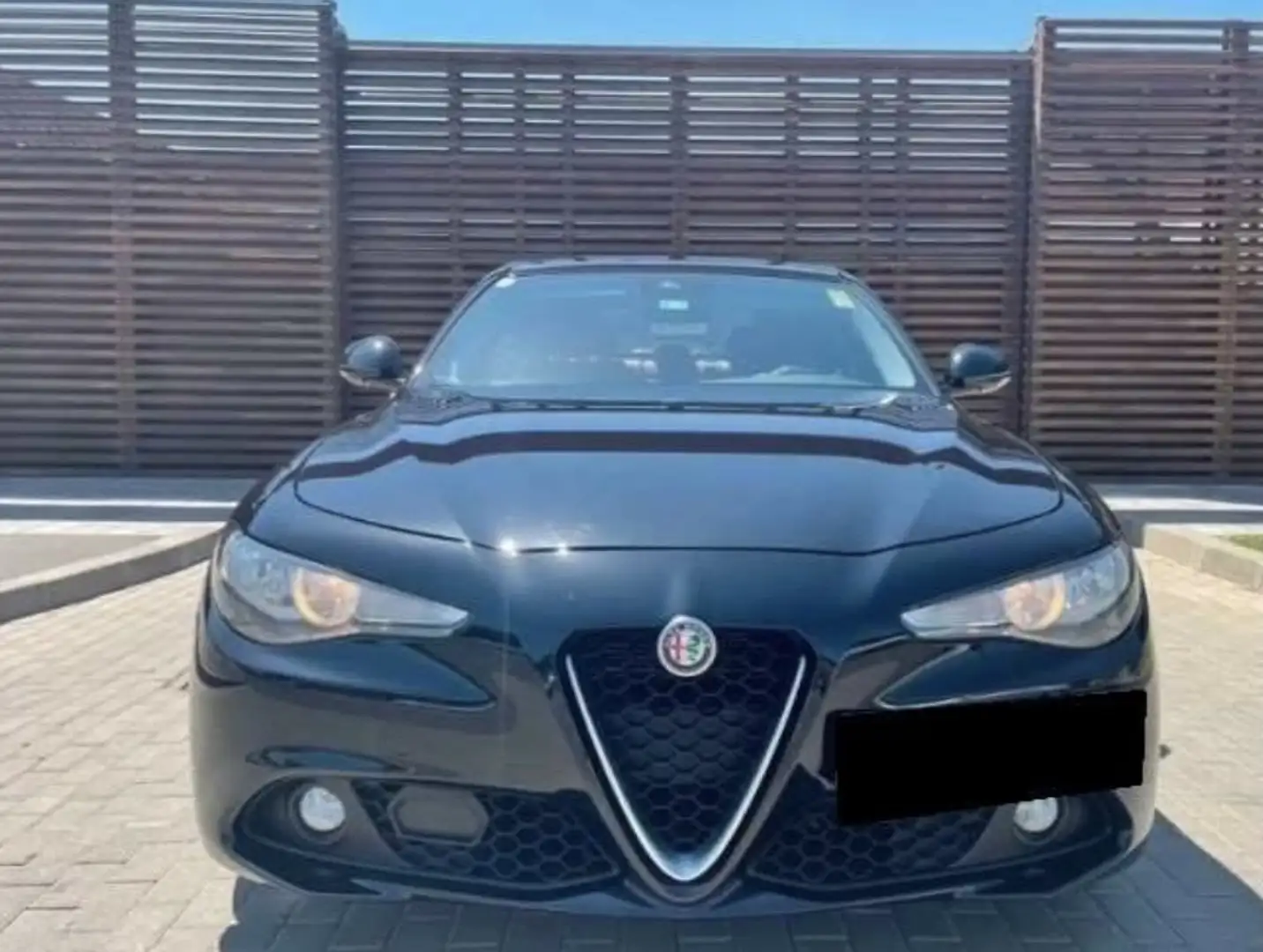 Alfa Romeo Giulia 2.0 Turbo 16V AT8 - 1