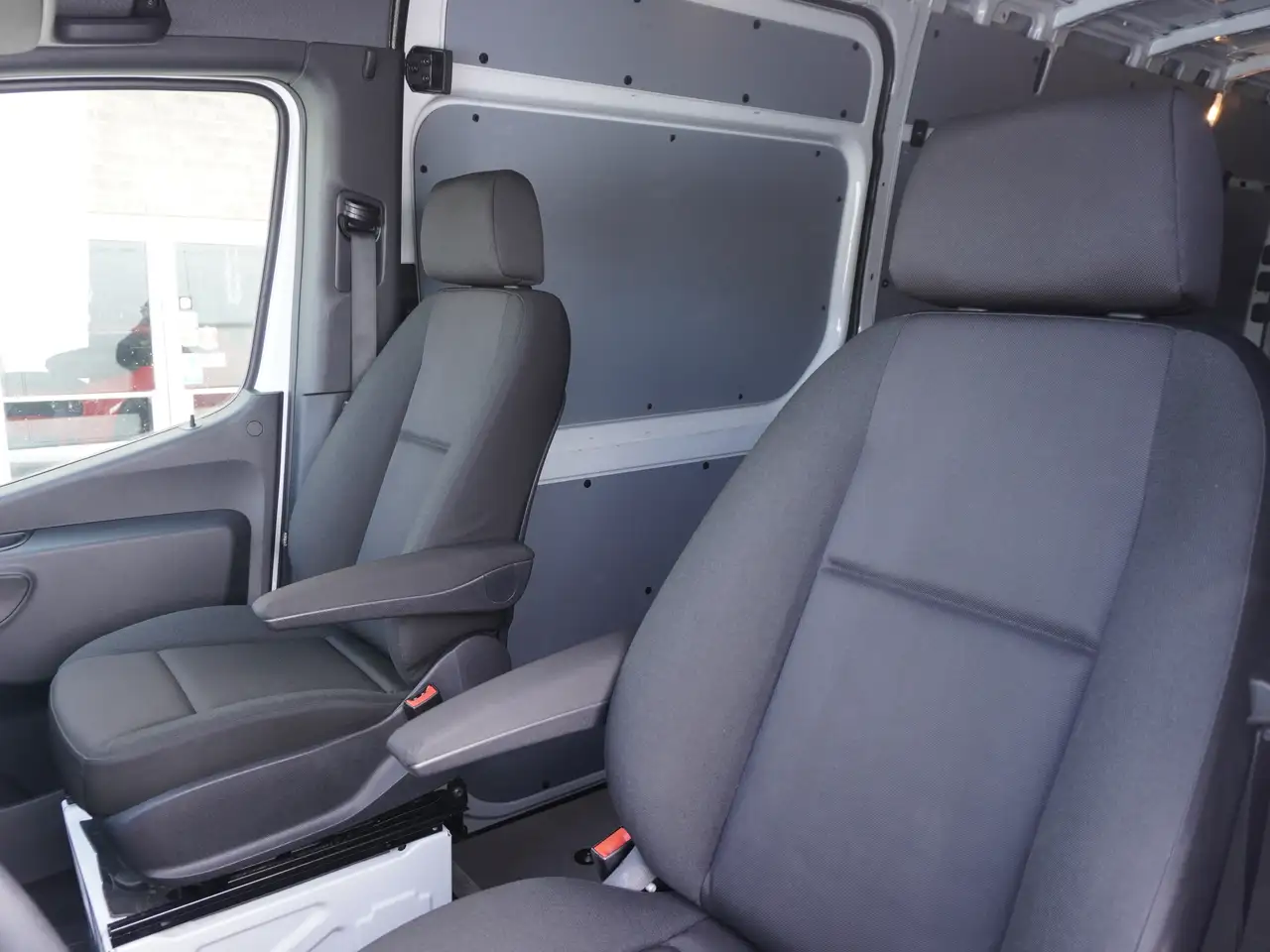 Mercedes-Benz Sprinter снимка Mercedes-Benz Sprinter