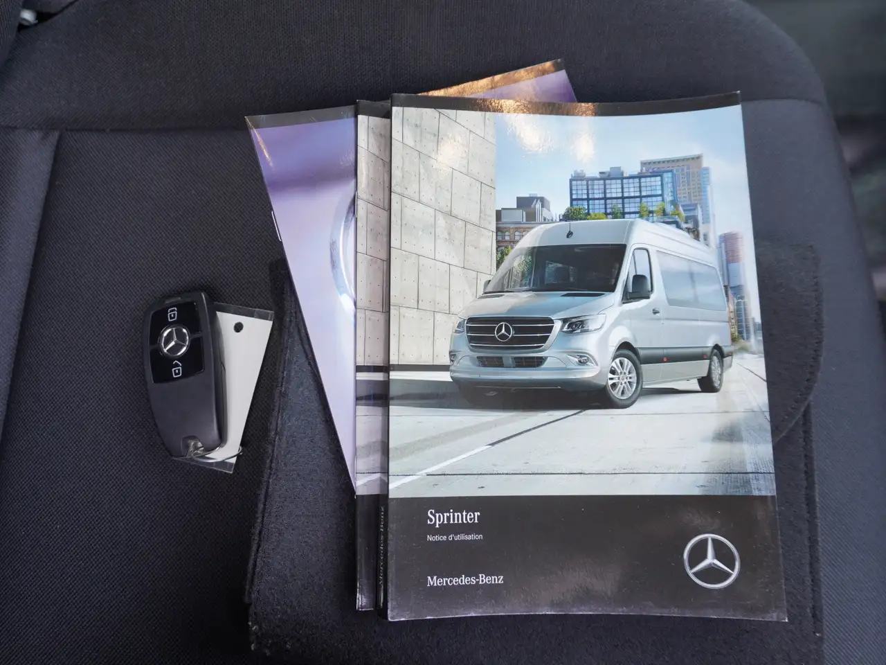 Mercedes-Benz Sprinter снимка Mercedes-Benz Sprinter
