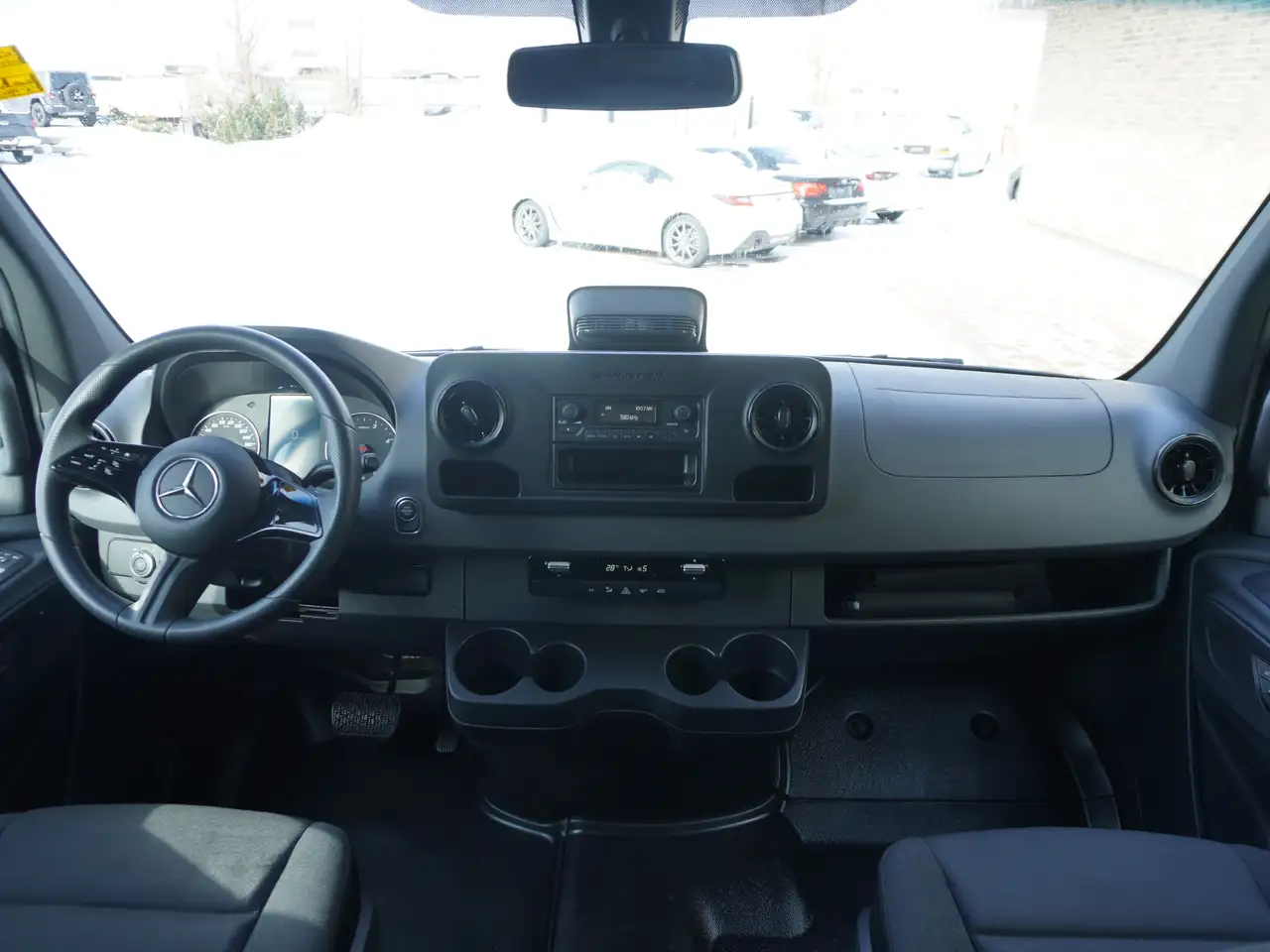 Mercedes-Benz Sprinter снимка Mercedes-Benz Sprinter