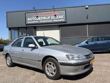 1.8-16V STX AIRCO SEDAN NIEUWE APK