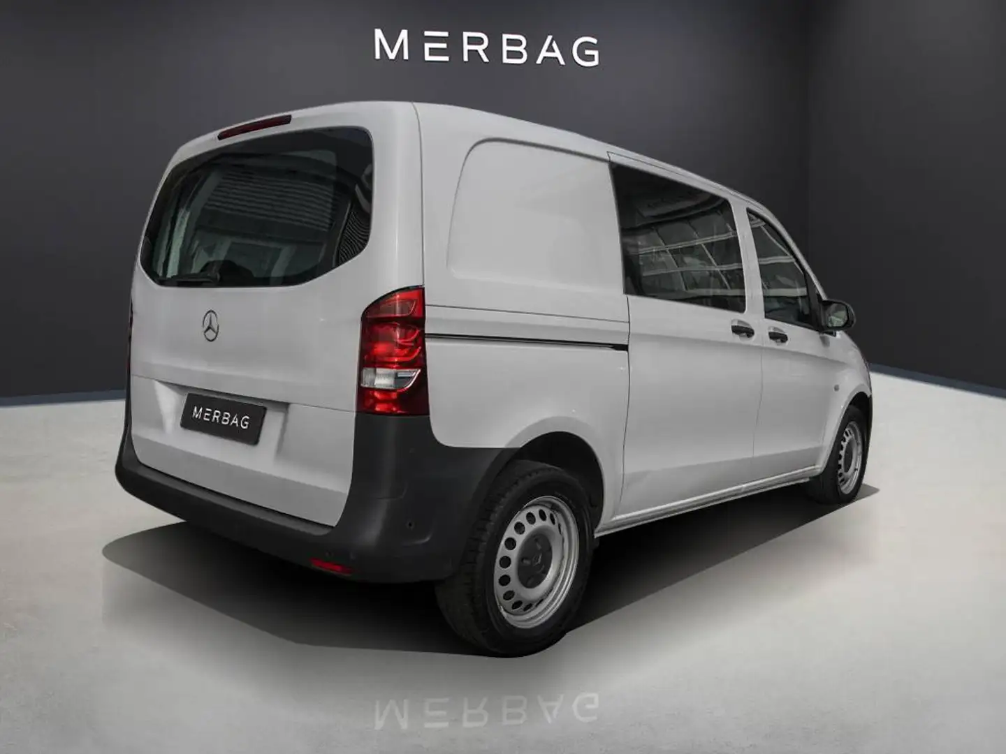 Mercedes-Benz Vito 114 CDI KA 4x4 Klima Navi Autom. Tempomat Blanco - 2