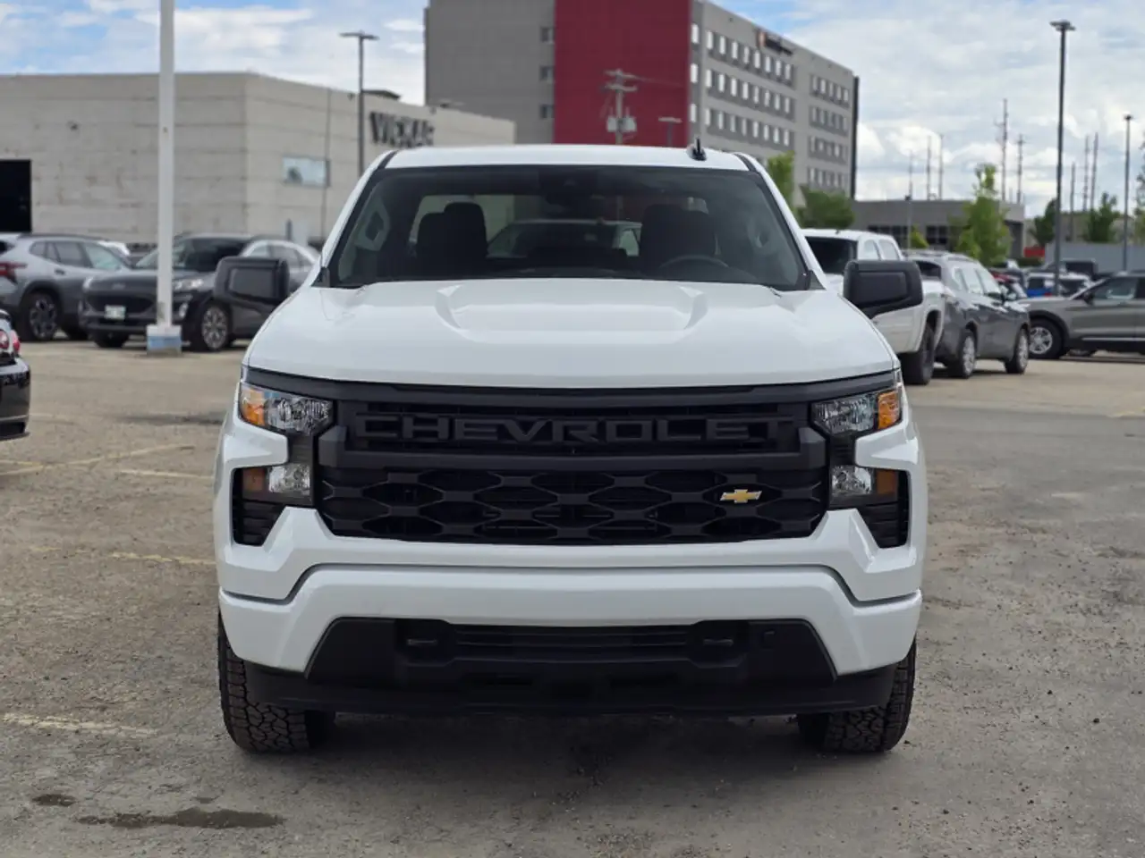 Chevrolet Silverado 1500 снимка Chevrolet Silverado 1500