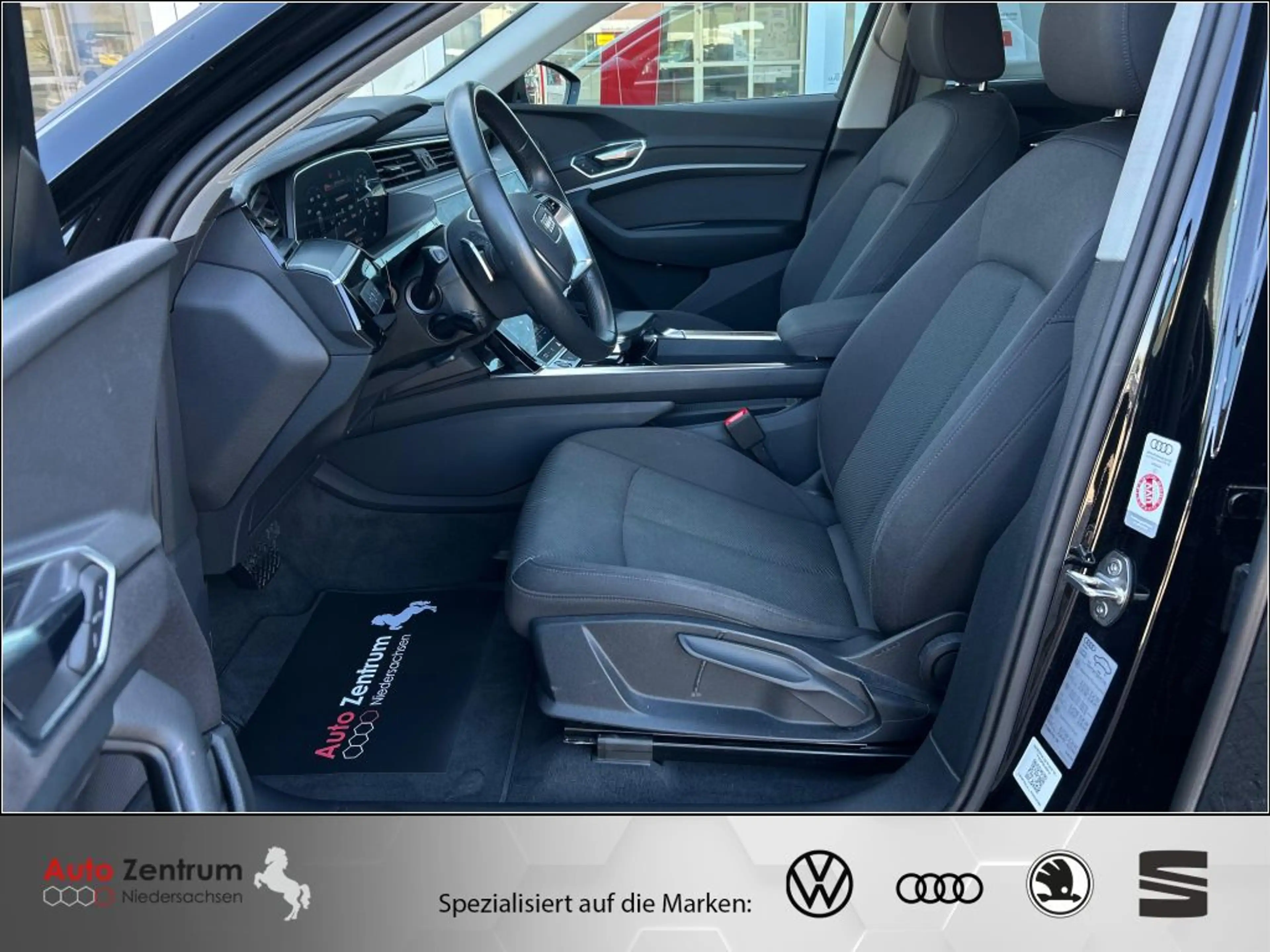 Audi e-tron quattro AZN-Haus-Förderung* Batt-Zertifikat Luftfd — photo 13