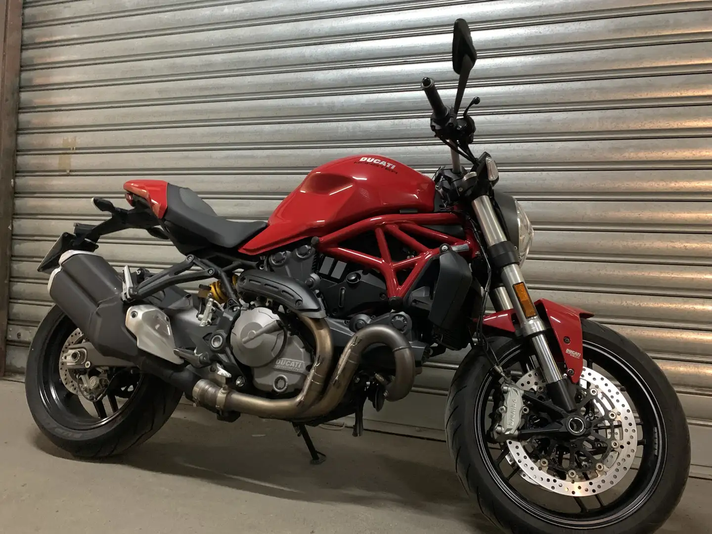 Ducati Monster 821 abs - 2