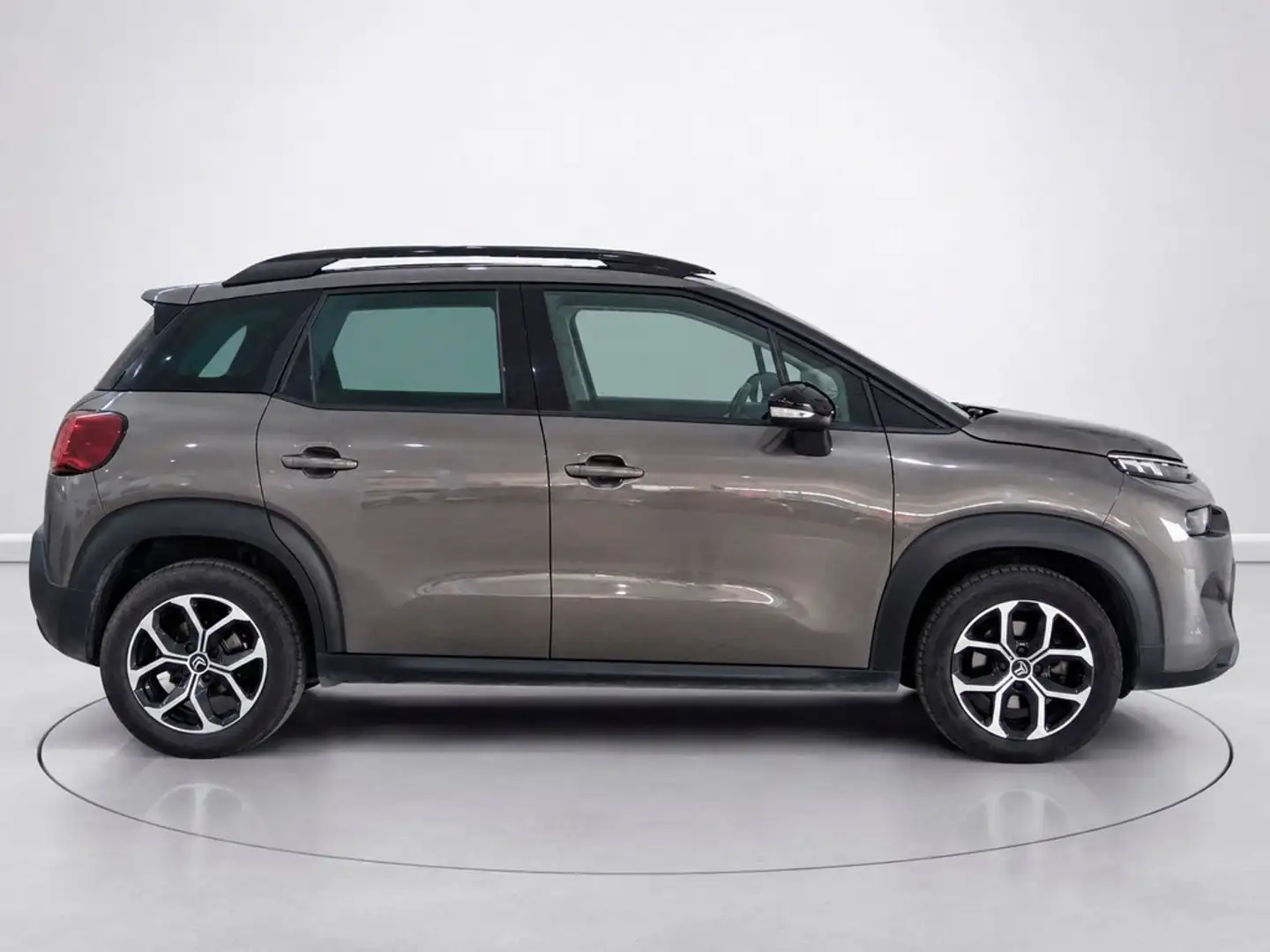 Citroen C3 Aircross Puretech S&S Plus 110 Gris - 2