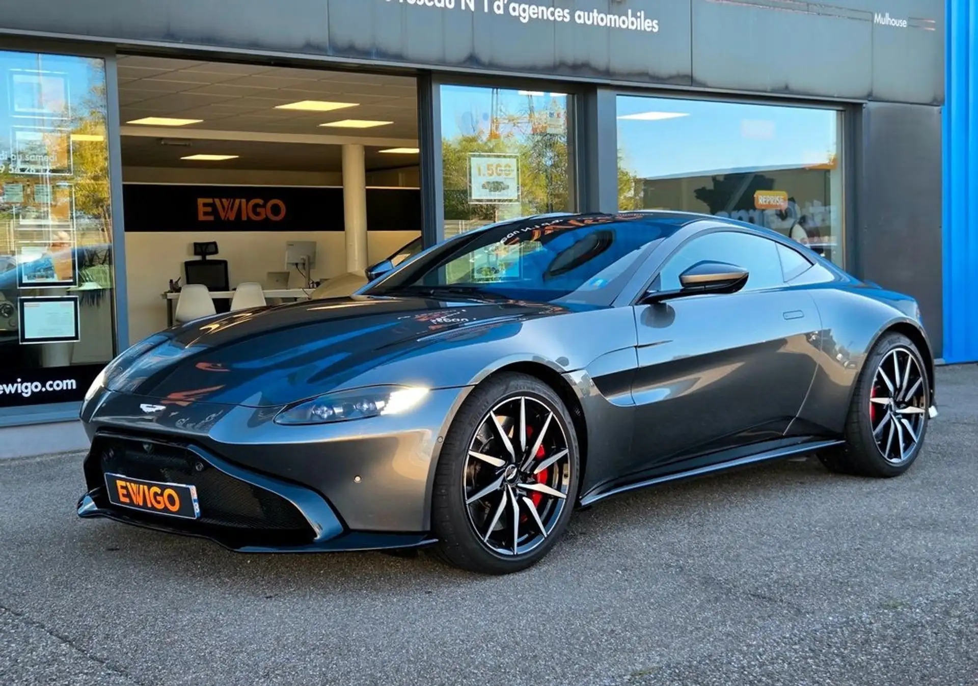 애스턴마틴 V8 Coupe 2020 건메탈 사진 4