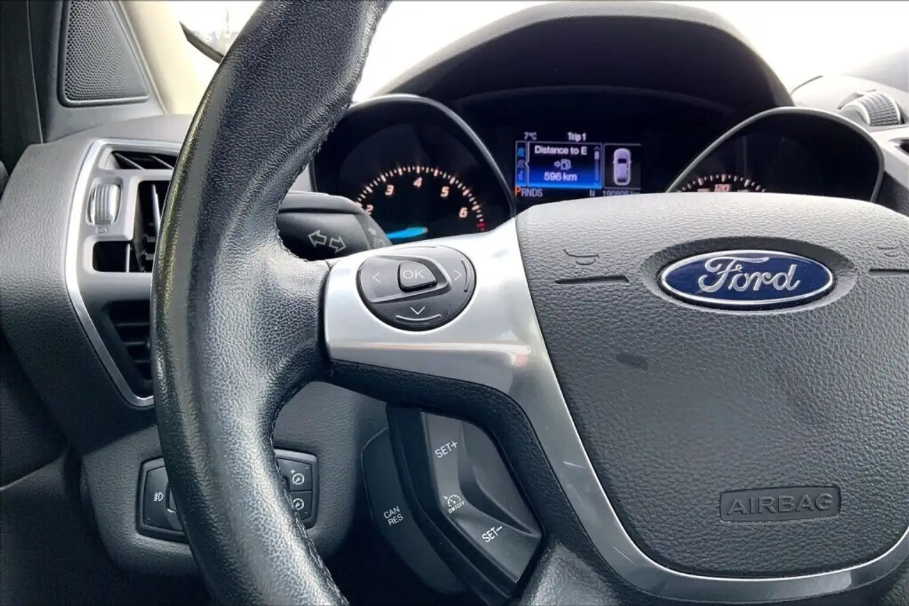 Ford Escape снимка Ford Escape