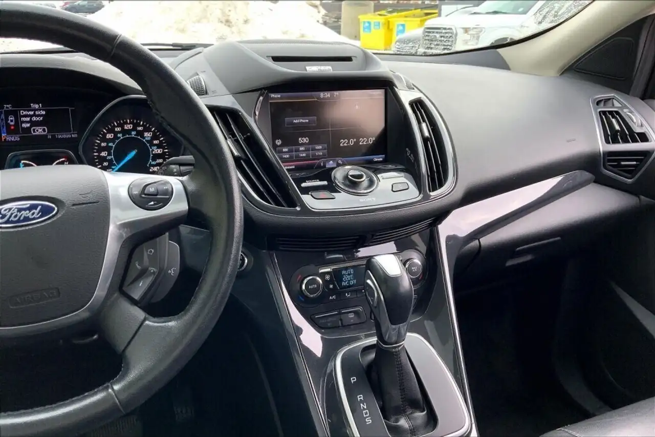 Ford Escape снимка Ford Escape