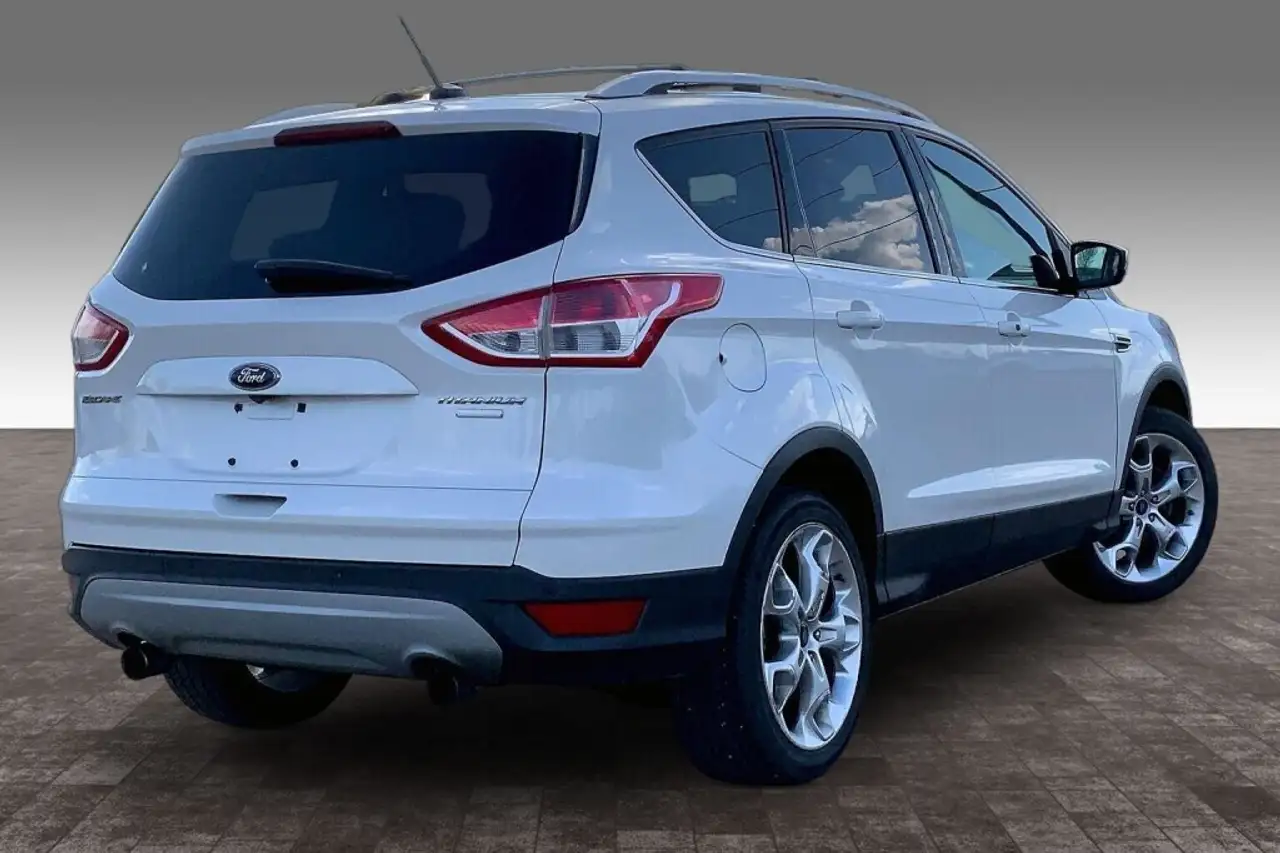 Ford Escape снимка Ford Escape