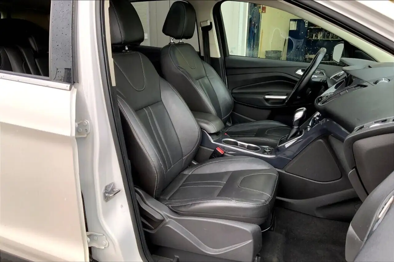Ford Escape снимка Ford Escape