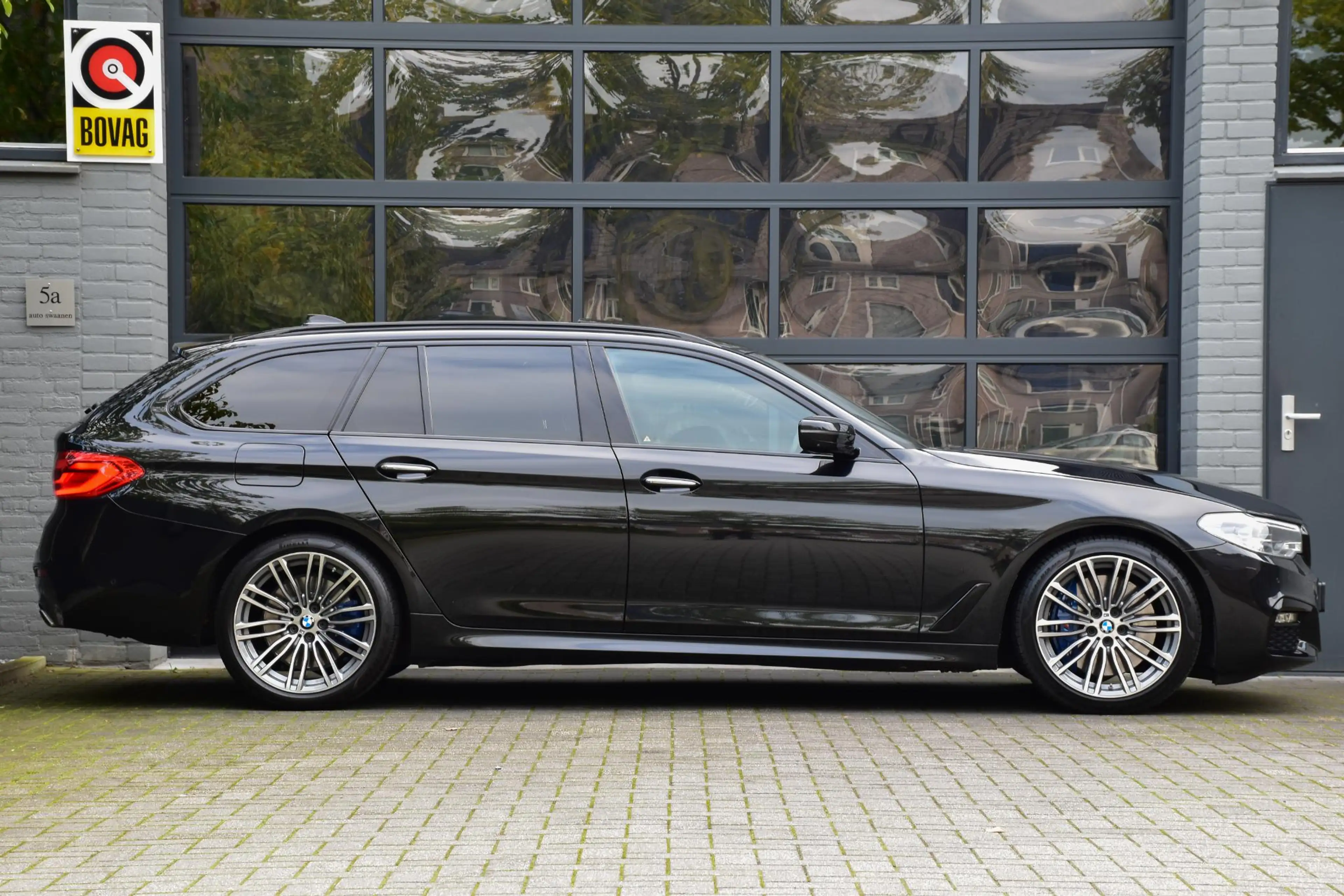 BMW 540 5-serie Touring 540i xDrive M Sport | Bowers & Wil — photo 9
