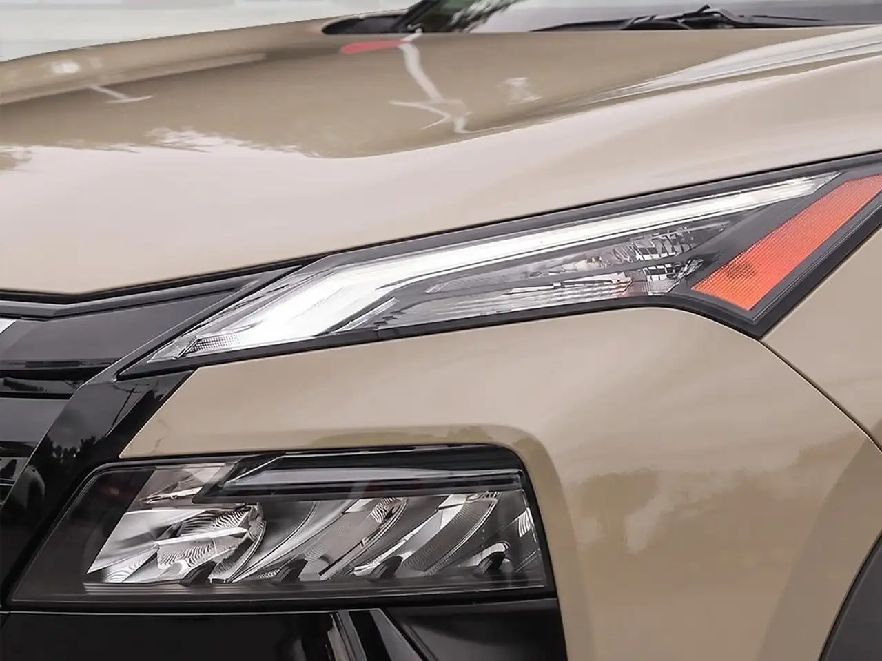 Nissan Rogue снимка Nissan Rogue