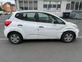 Kia Venga Vision 1.6 CRDI UNFALL / MOTOR LÄUFT Blanc - thumbnail 8