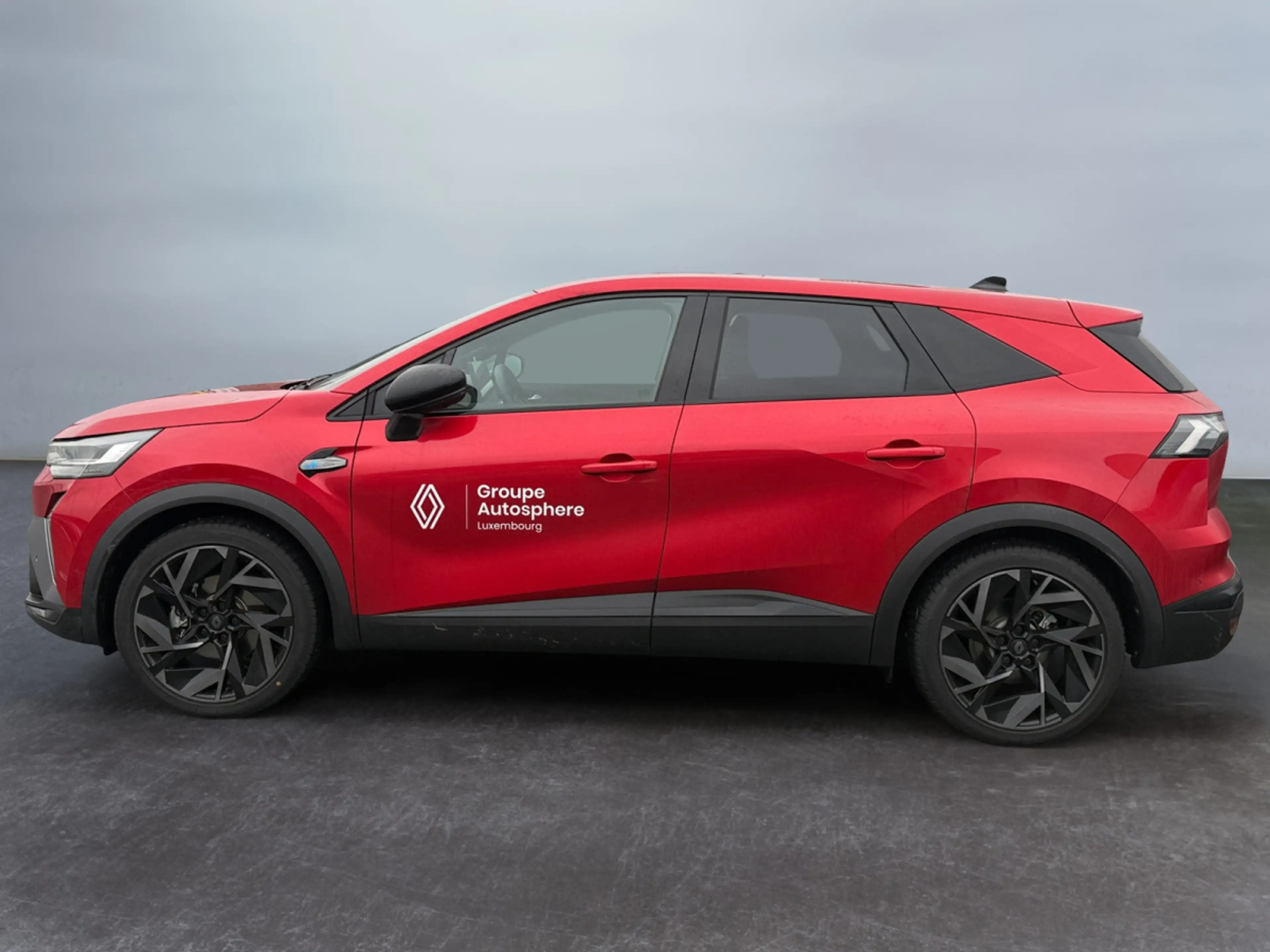 Renault Symbioz 1.6 Tce E-TECH Hybrid Esprit Alpine EDC — photo 3