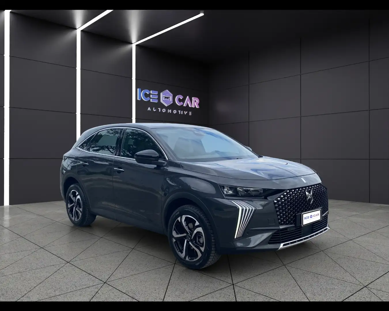 DS Automobiles DS 7 Crossback 7 - DS 7 BlueHDi 130 aut. Bastille Business Gris - 2