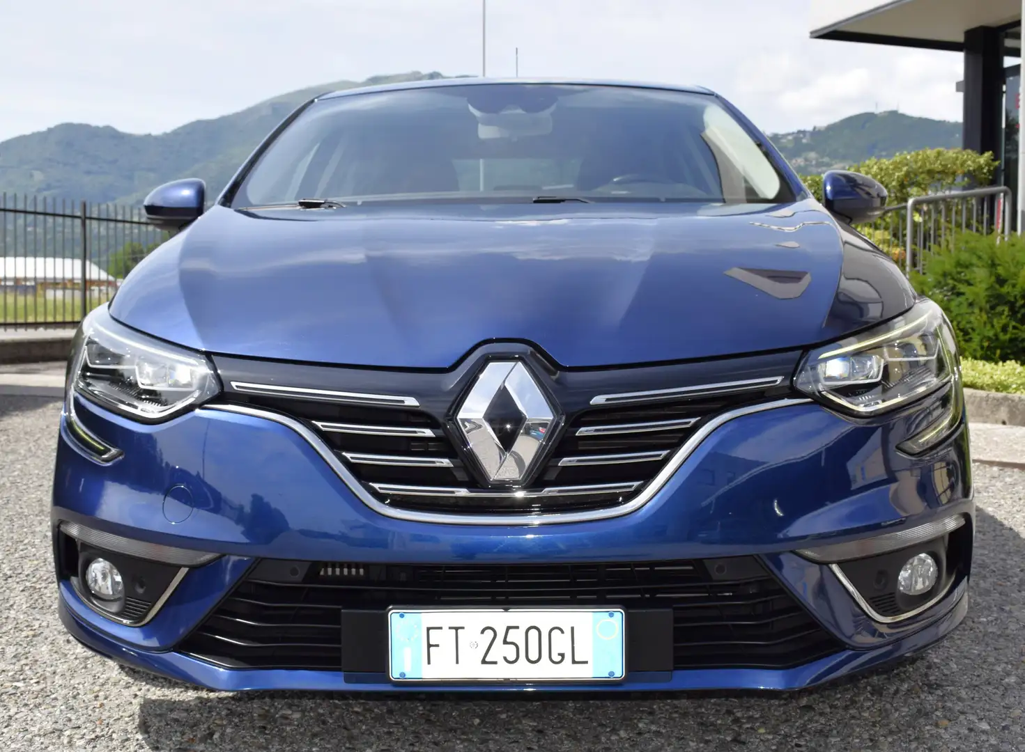 Renault Megane IV MY 2016 1.3 tce Intens 140cv fap Blu/Azzurro - 2