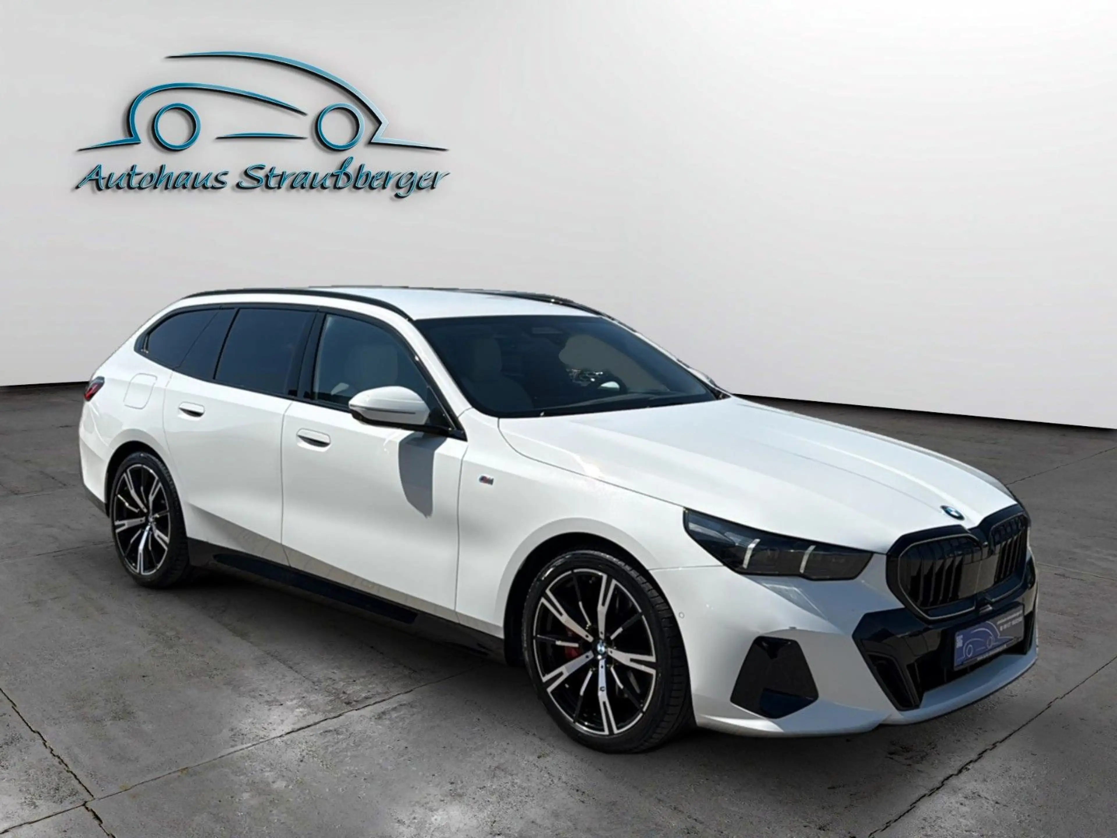 BMW 540 d xDrive Touring M Sport Pro ACC HuD B&W AHK — photo 6