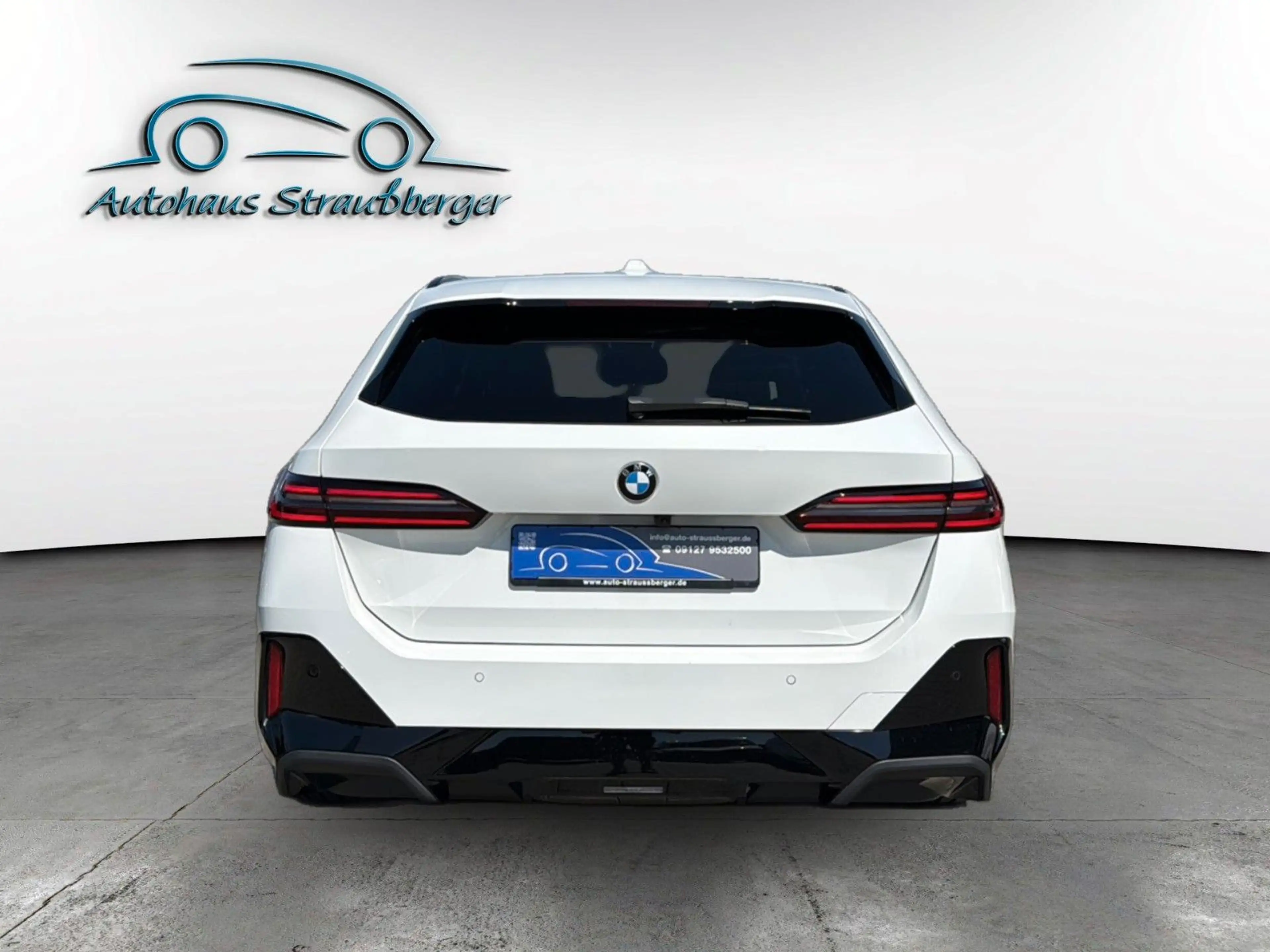 BMW 540 d xDrive Touring M Sport Pro ACC HuD B&W AHK — photo 4
