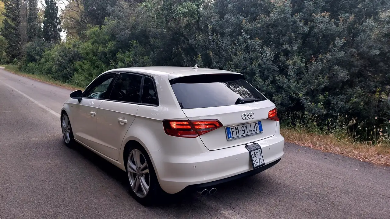 Audi A3 5p 2.0 stronic 150 cv, foto 4