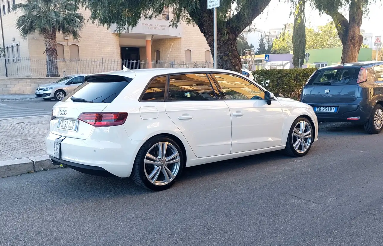 Audi A3 5p 2.0 stronic 150 cv, foto 12