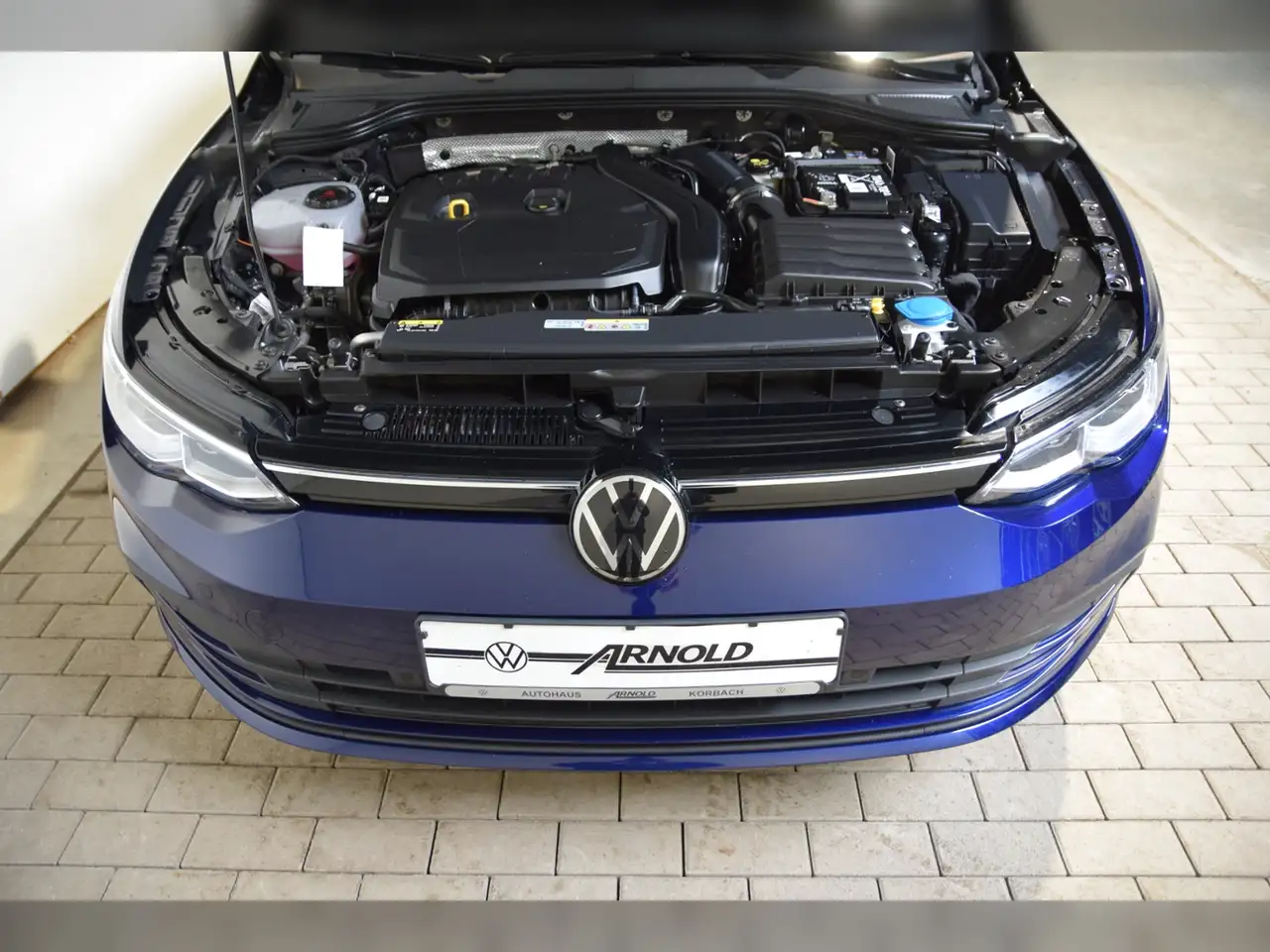 Volkswagen Golf Variant VIII Var. eTSI Life DSG AHK - LED - Navi 6