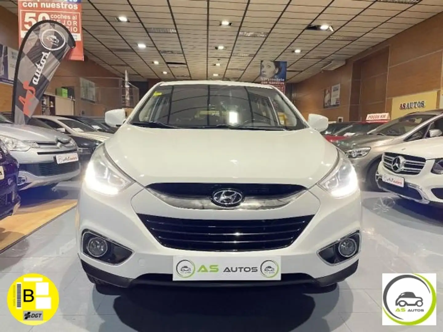 Hyundai iX35 2.0CRDI Kosmo 4x4 Blanc - 2