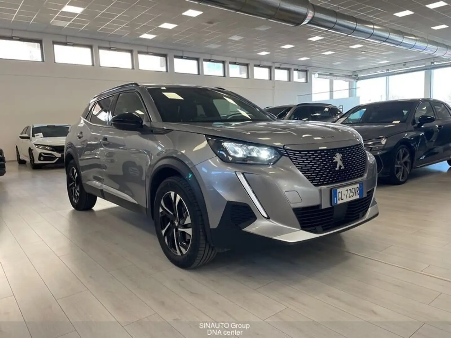 Peugeot 2008 motore elettrico 136 CV Allure - 1