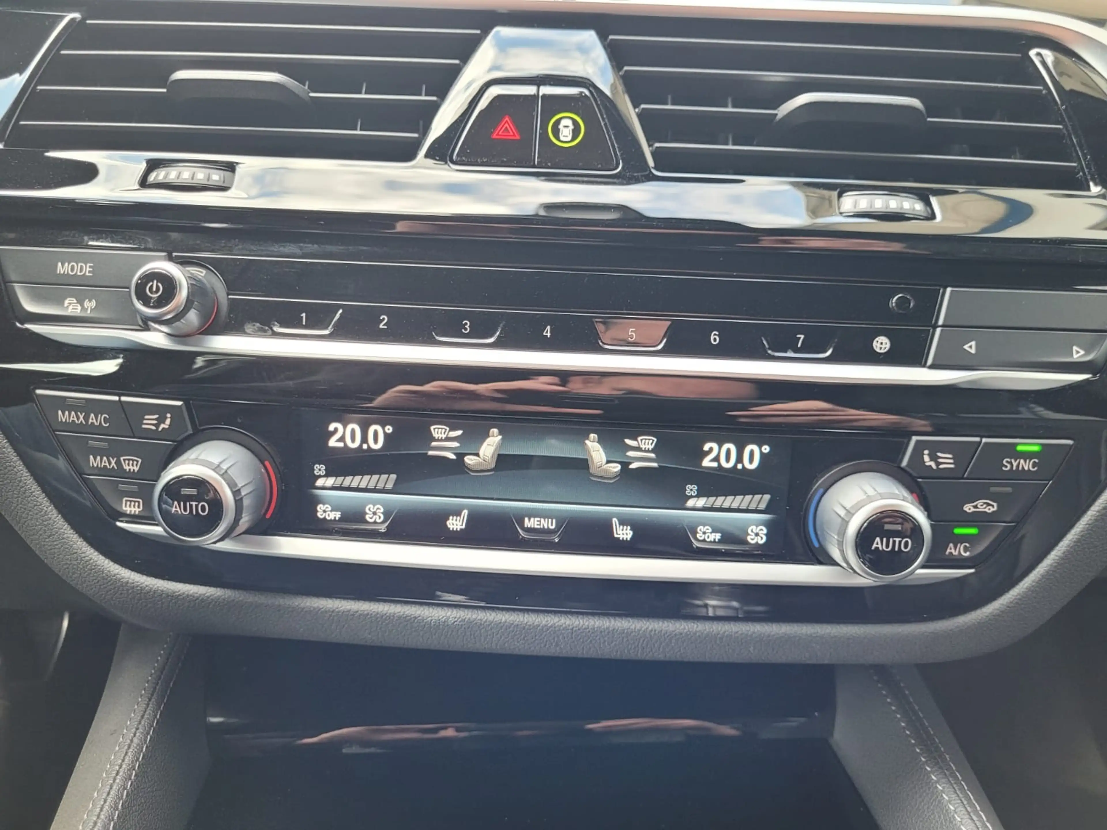 BMW 540 d Touring xDrive "M Sport" *LED*ACC*HUD*APP*NAVI* — photo 19