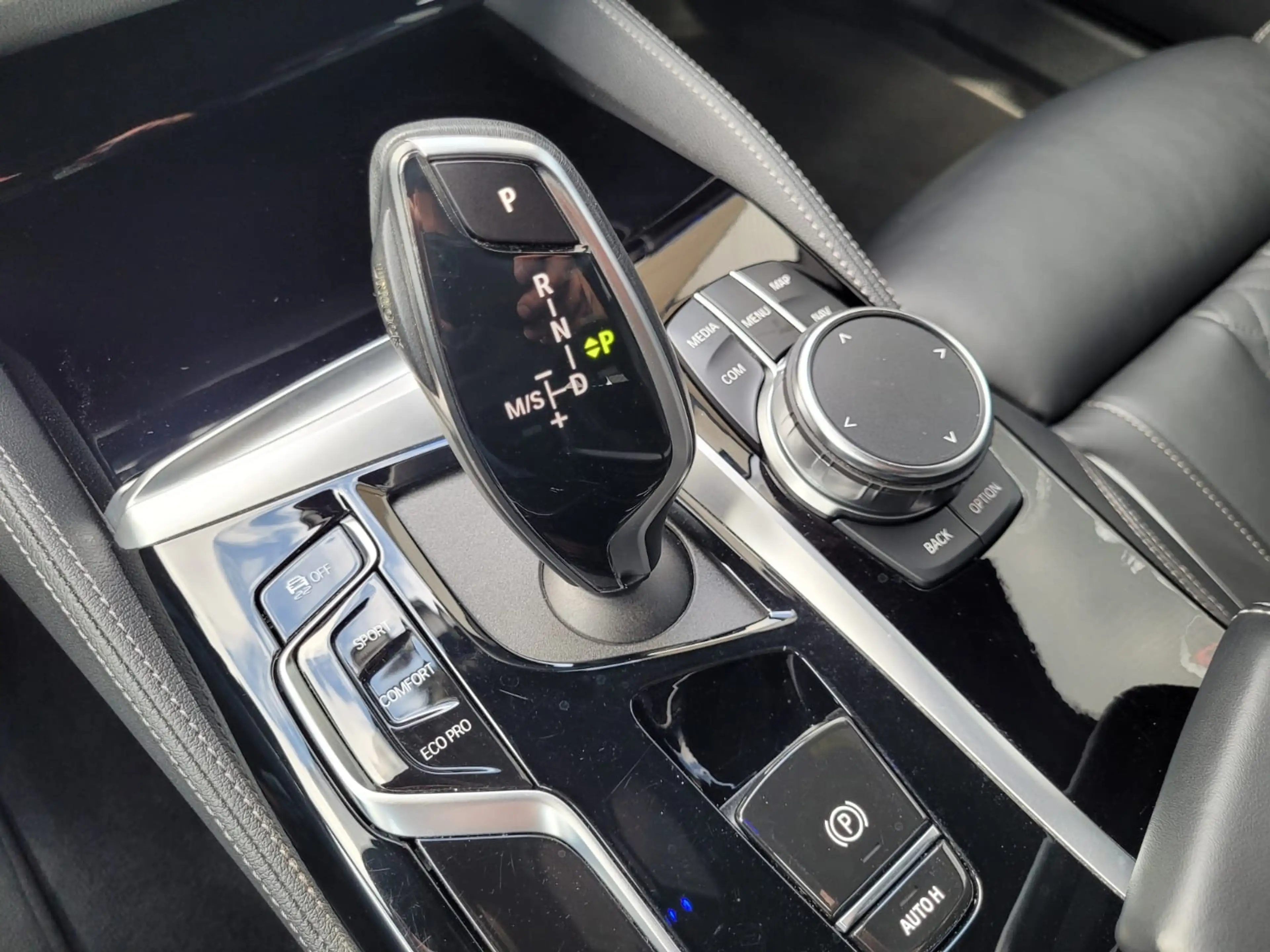 BMW 540 d Touring xDrive "M Sport" *LED*ACC*HUD*APP*NAVI* — photo 20