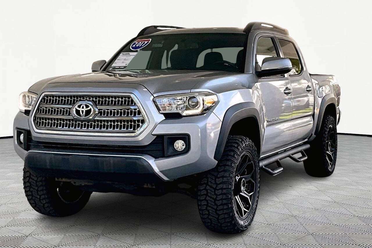 2017 Toyota TACOMA