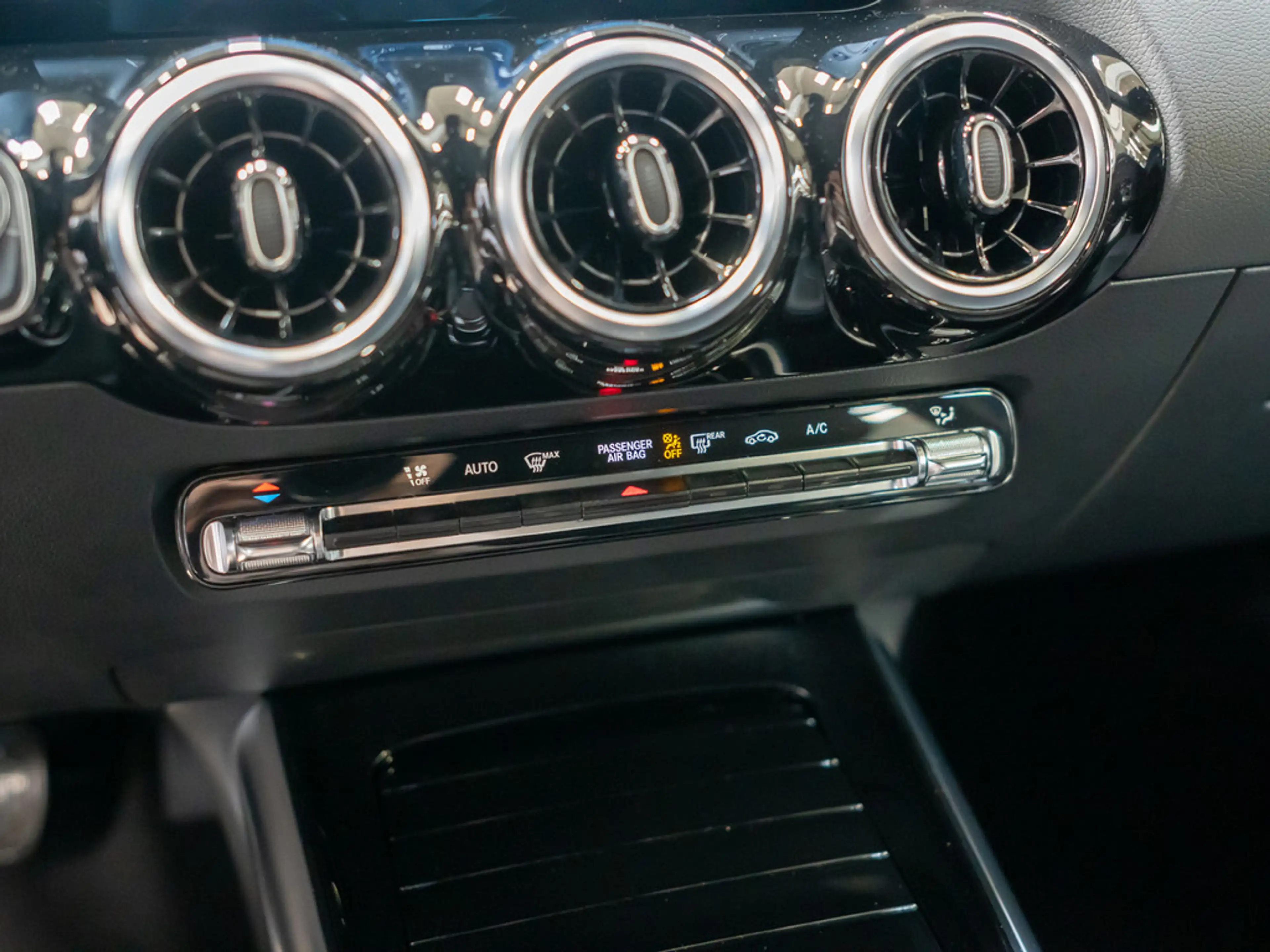 Mercedes-Benz B 220 d Progressive Advanced LED Kamera Spurh — photo 14