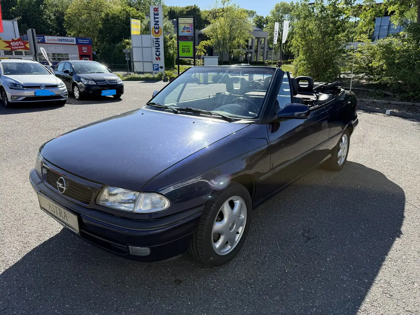 Opel Astra 1.8 16V Bertone Edition mit neuem Tüv Blau - 1