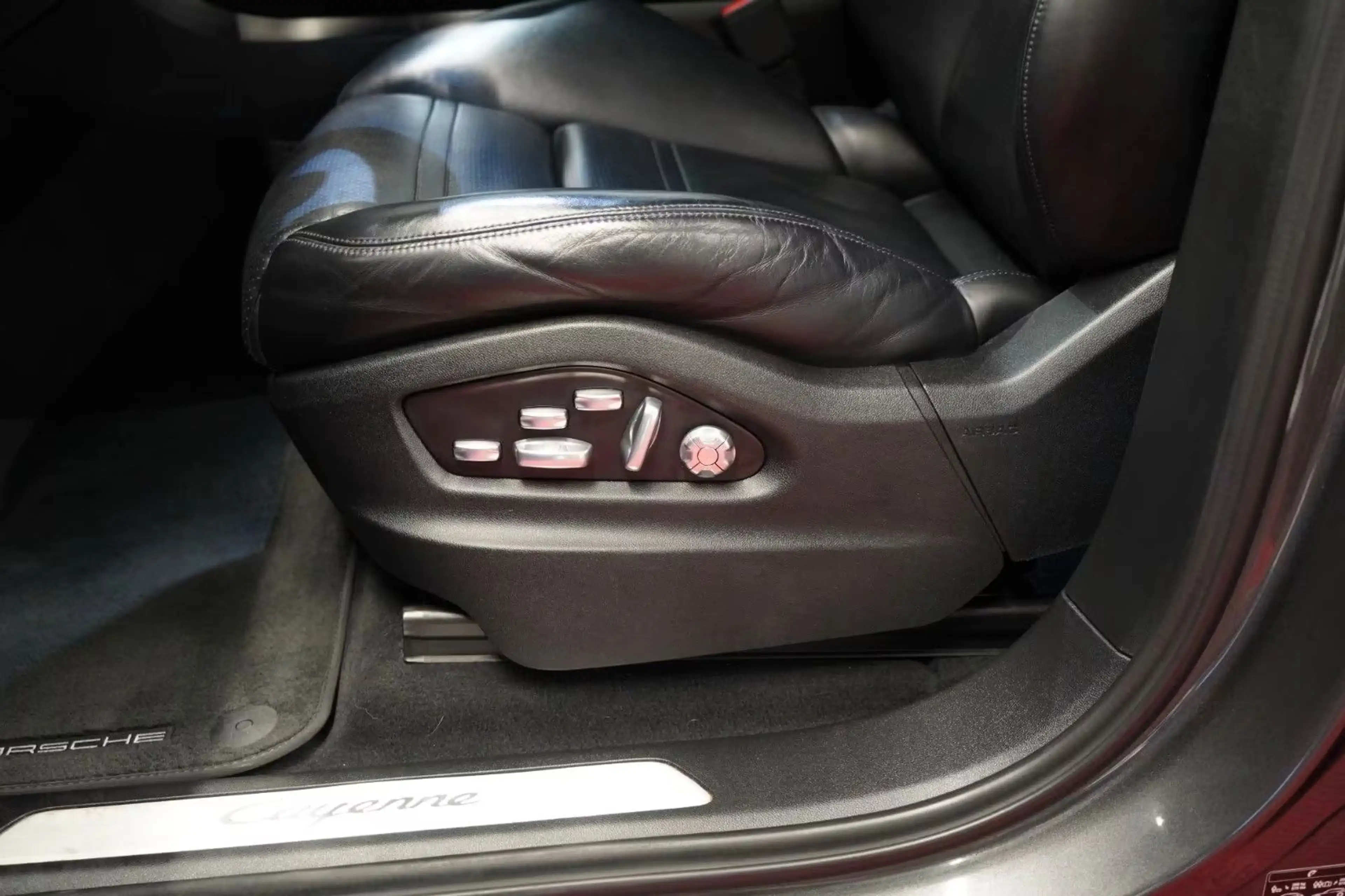 Porsche Cayenne 3.0 V6 Unfallfrei*LED*Acc*Spur*360°Cam* — photo 15