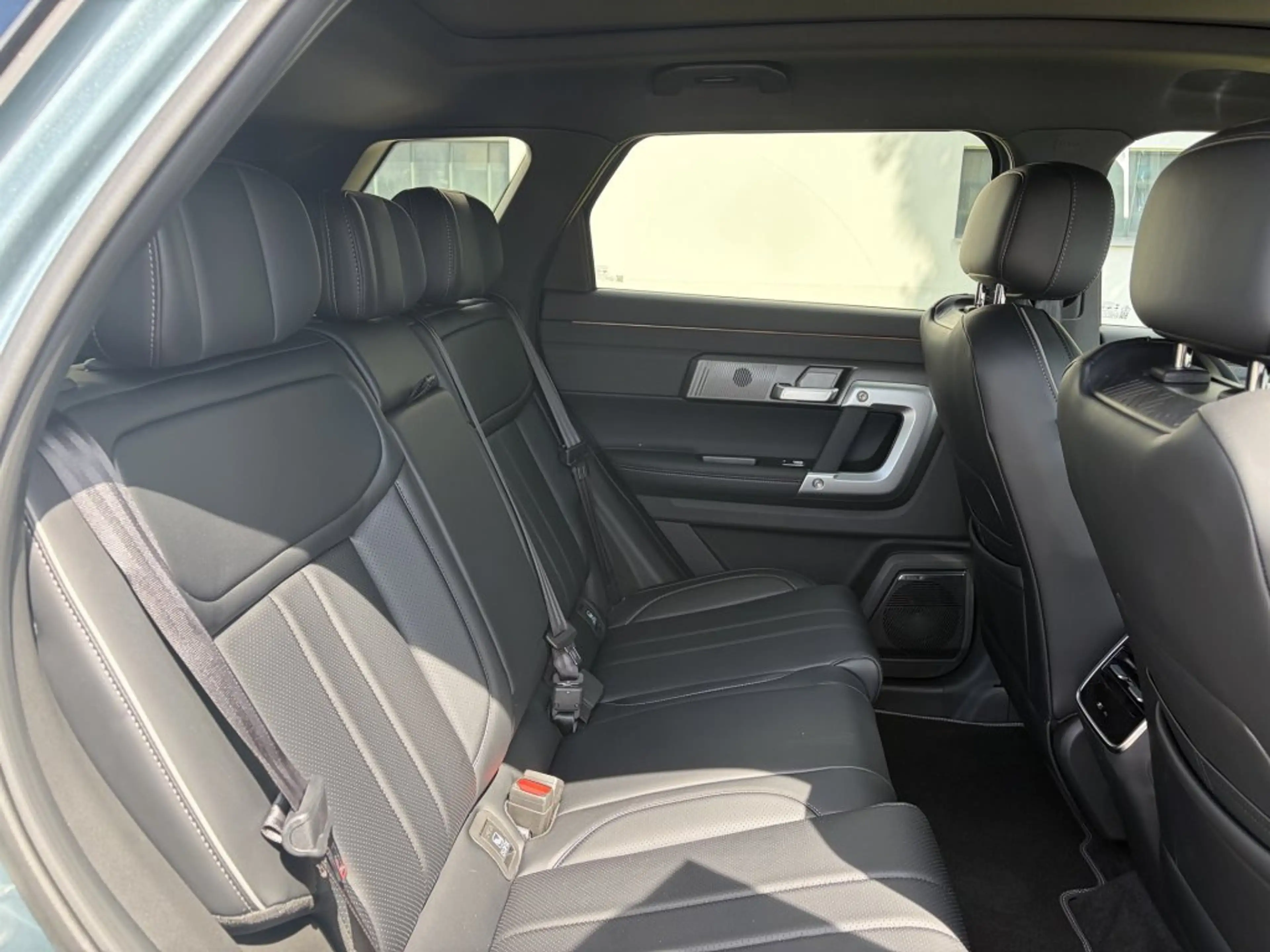 Jaecoo J7 7 PHEV Premium — photo 8