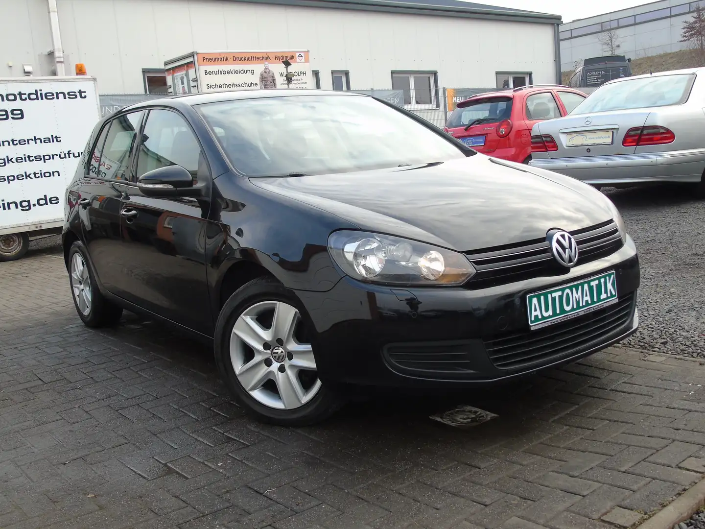 Volkswagen Golf COMFORTLINE*AUTOMATIK*122 PS*2 HAND*7 GÄNGE ... Schwarz - 1