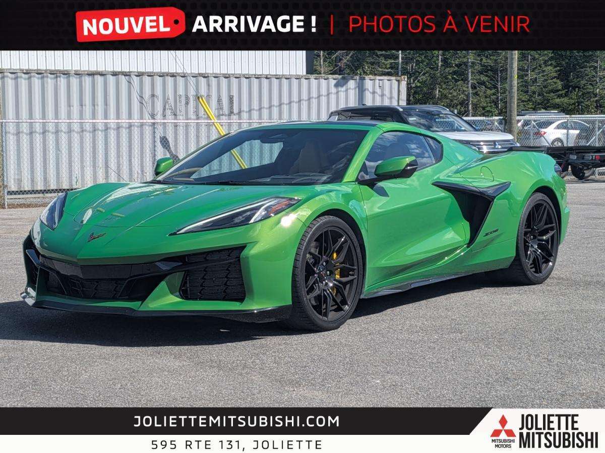2026 Chevrolet Corvette Z06 2LZ 5.5L V8 Toit Targa Vitré Amovible Cuir Tan