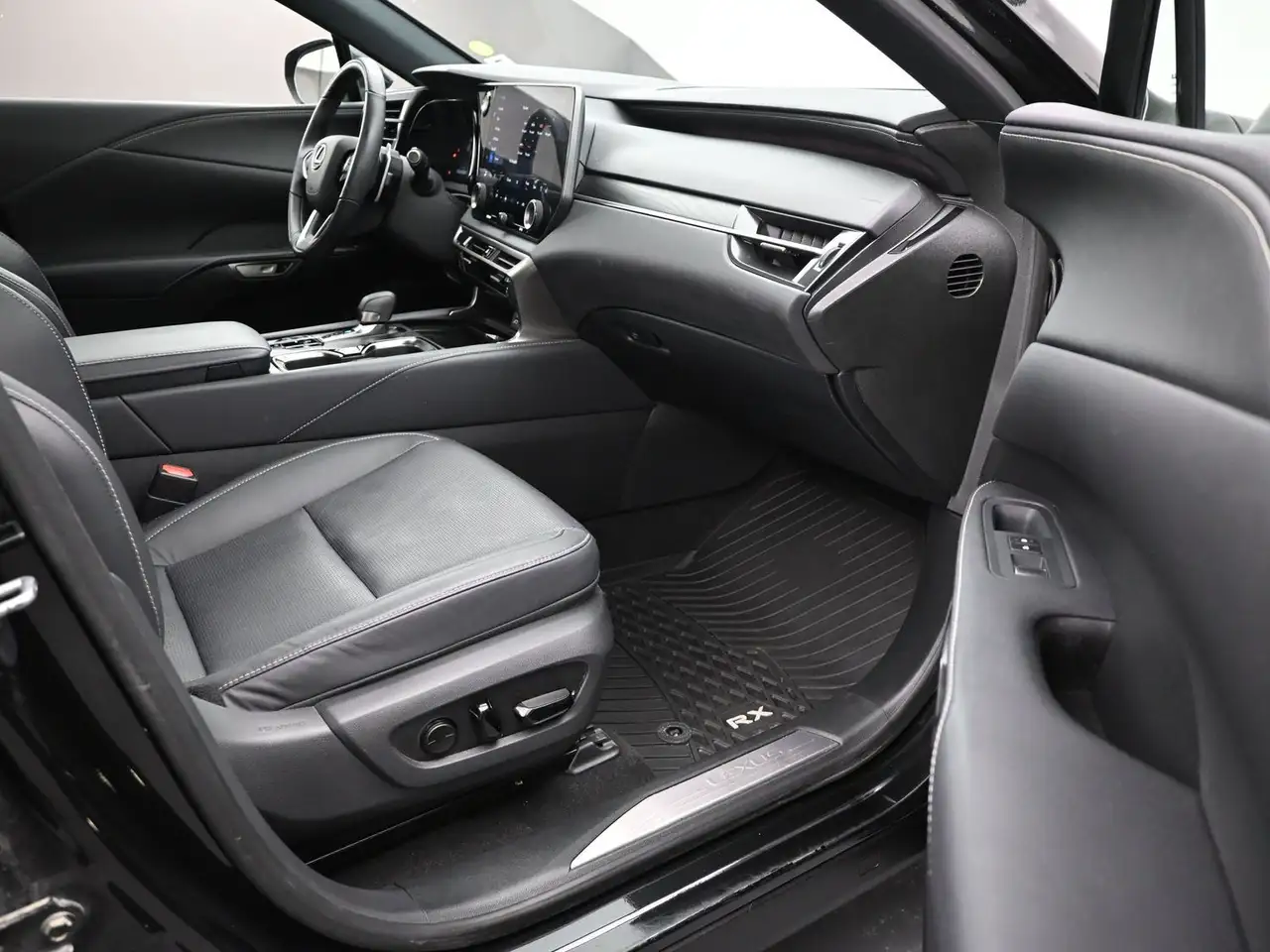 Lexus RX снимка Lexus RX