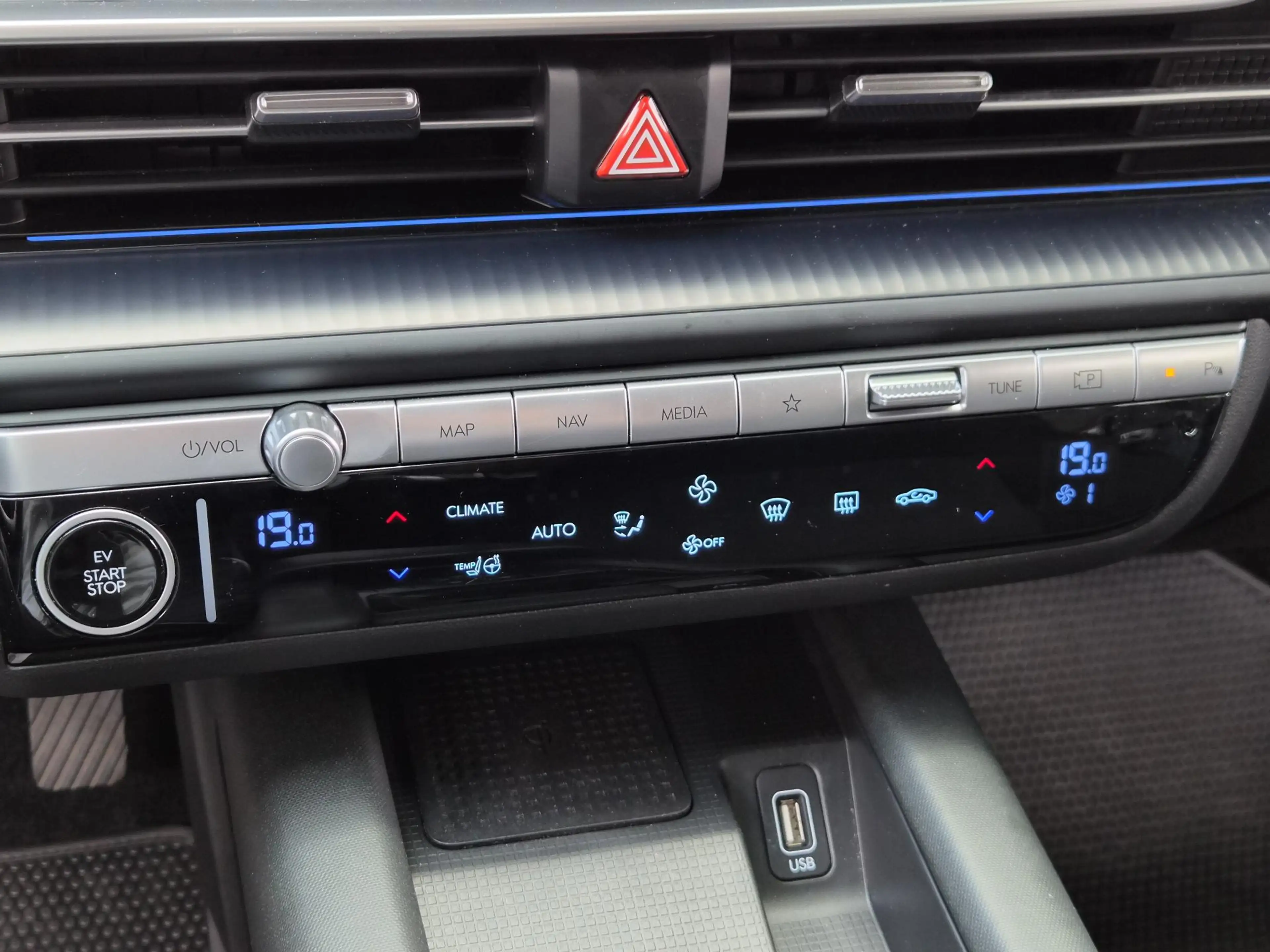 Hyundai IONIQ 6 Connect 53 kWh / SOH 100% / warmtepomp / Dealer on — photo 19