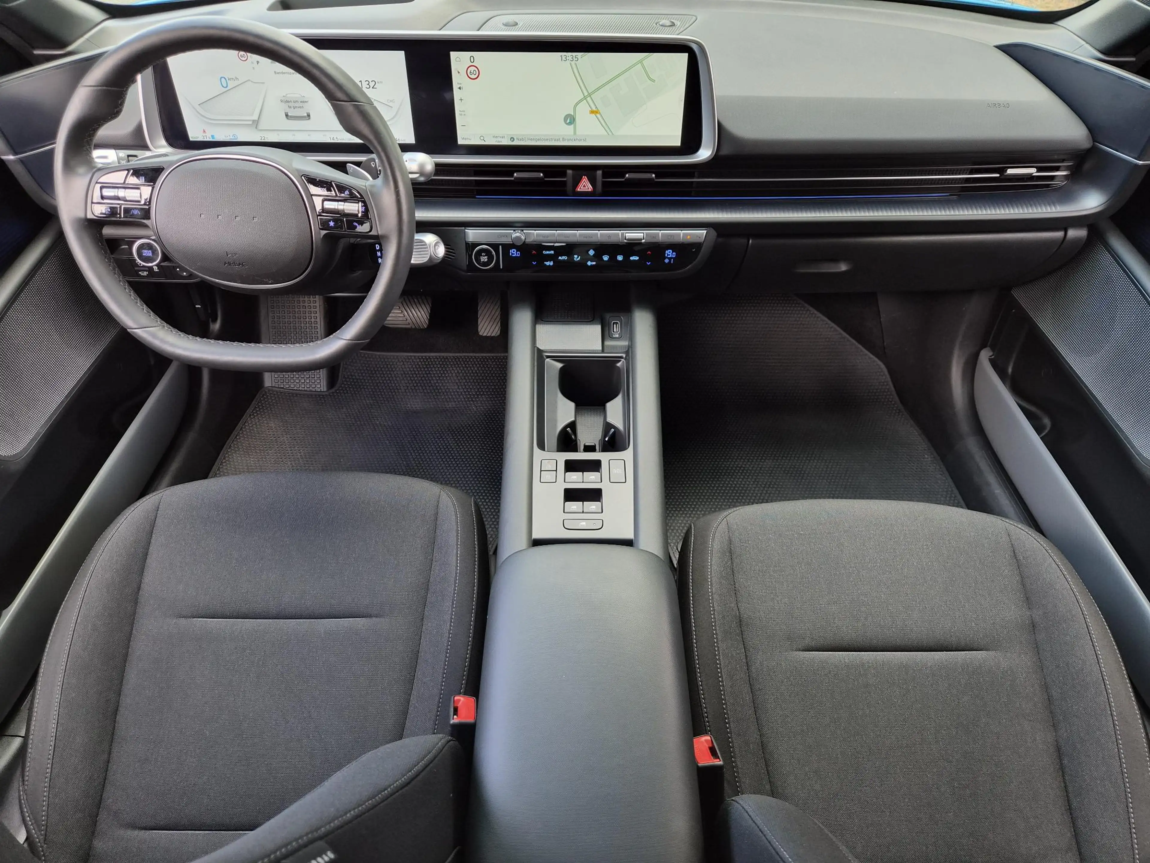 Hyundai IONIQ 6 Connect 53 kWh / SOH 100% / warmtepomp / Dealer on — photo 2