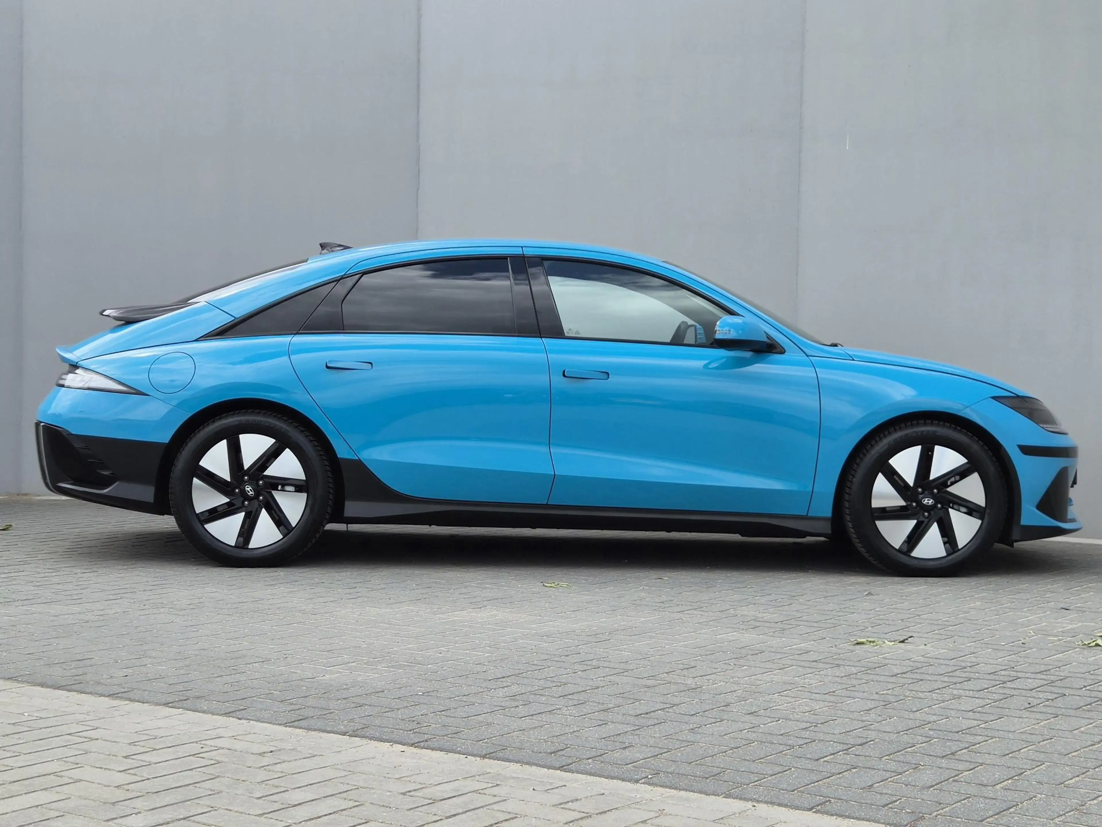 Hyundai IONIQ 6 Connect 53 kWh / SOH 100% / warmtepomp / Dealer on — photo 17
