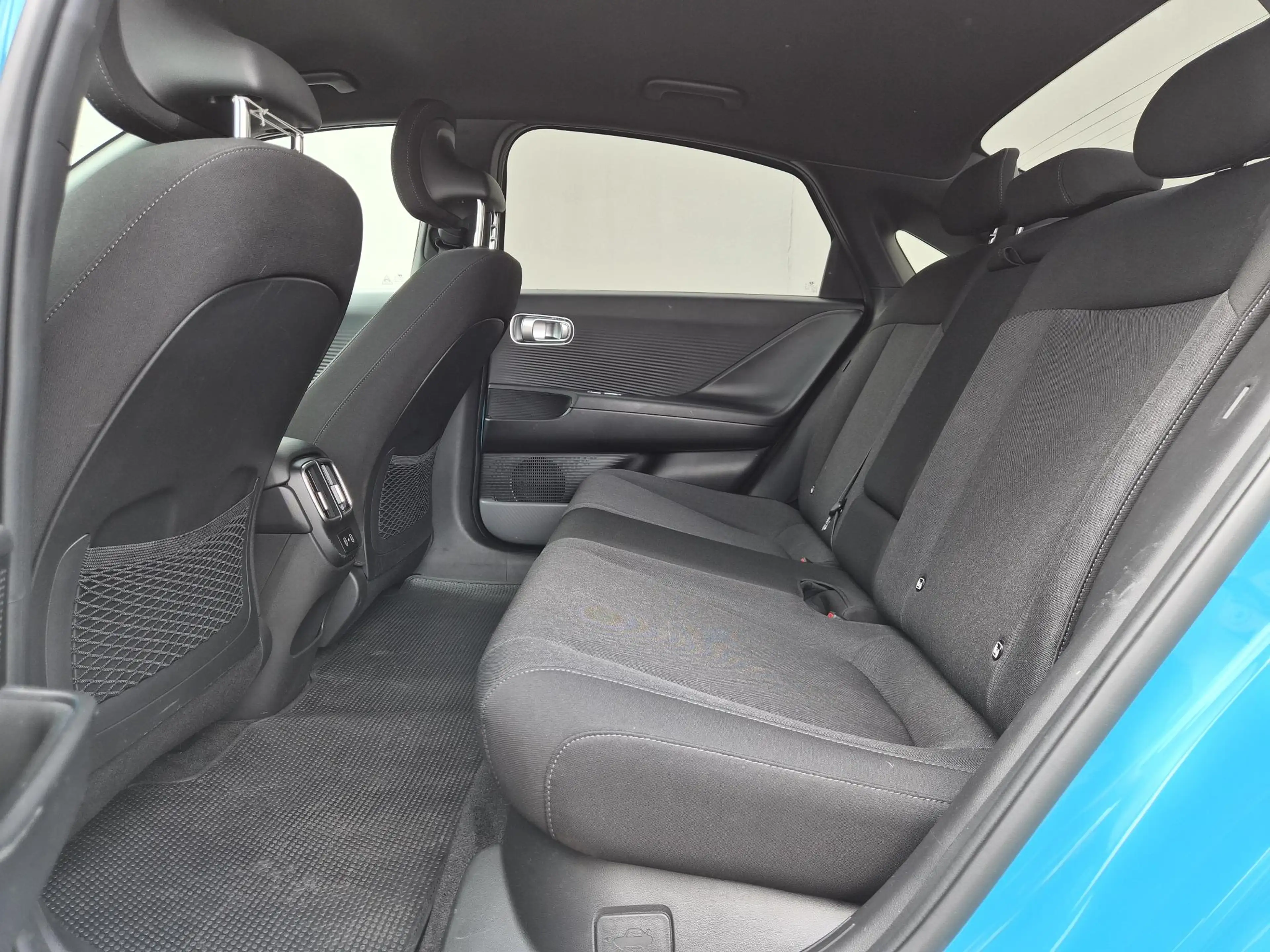 Hyundai IONIQ 6 Connect 53 kWh / SOH 100% / warmtepomp / Dealer on — photo 11