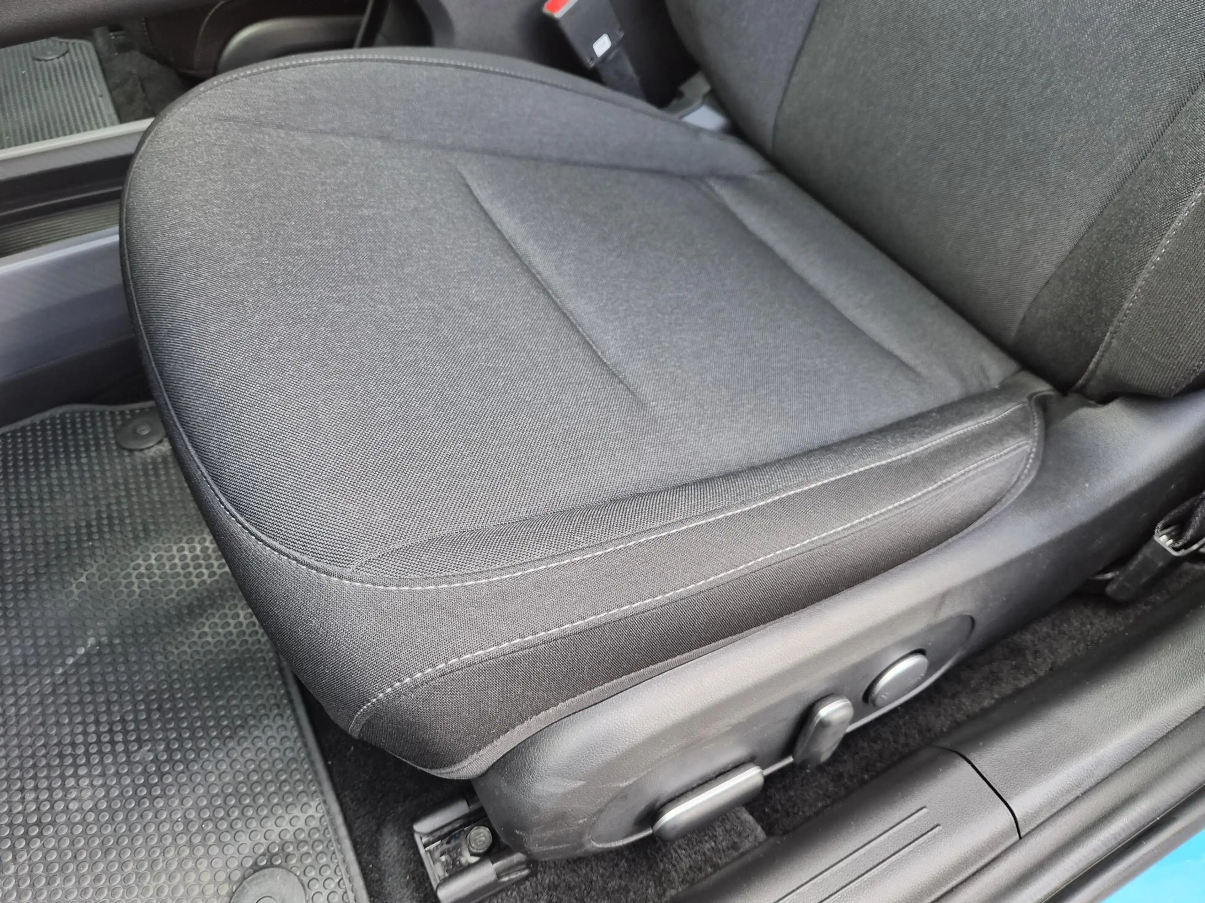 Hyundai IONIQ 6 Connect 53 kWh / SOH 100% / warmtepomp / Dealer on — photo 33