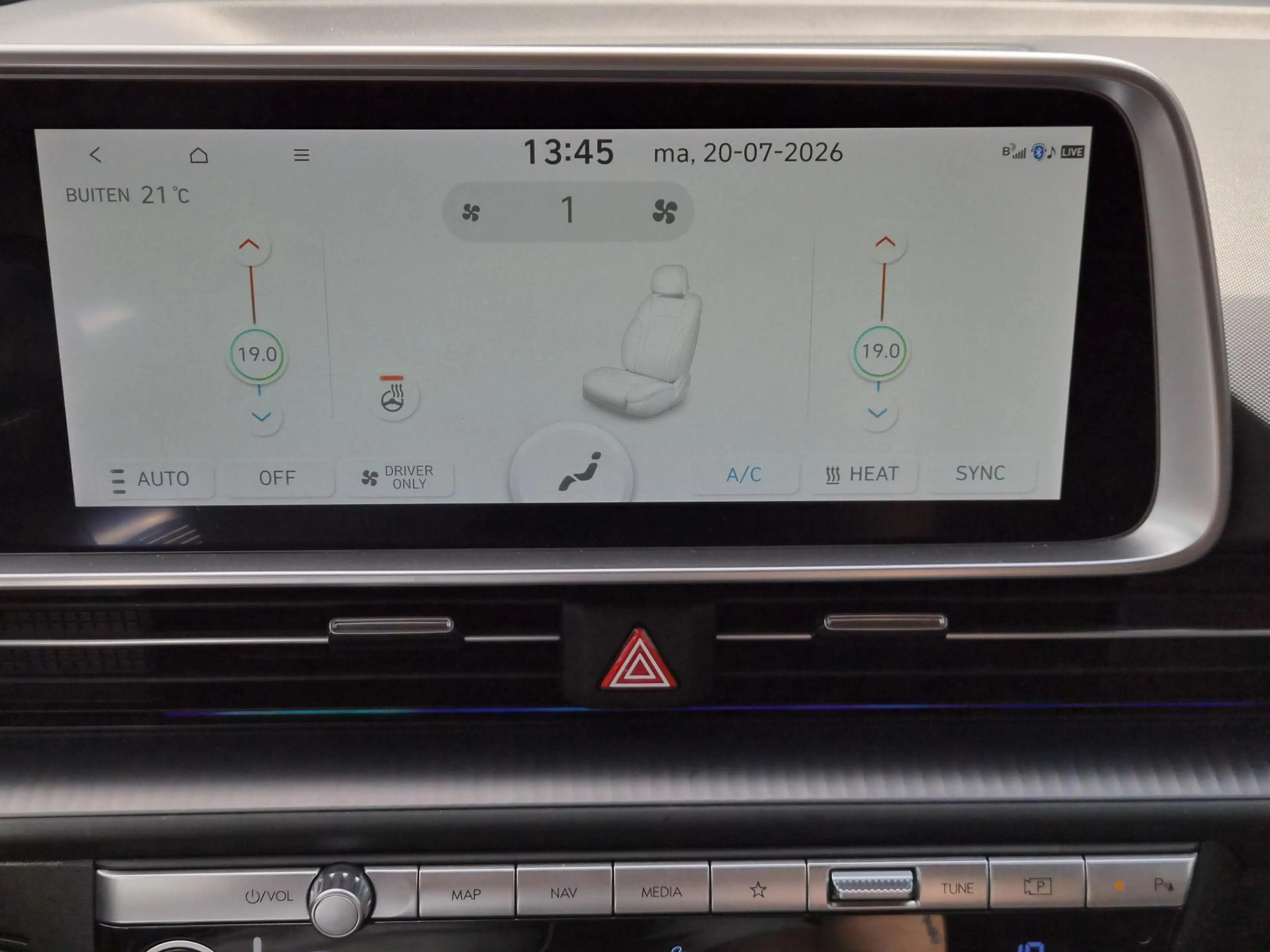 Hyundai IONIQ 6 Connect 53 kWh / SOH 100% / warmtepomp / Dealer on — photo 35
