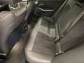 BMW 330 e xDrive Schwarz - thumbnail 13